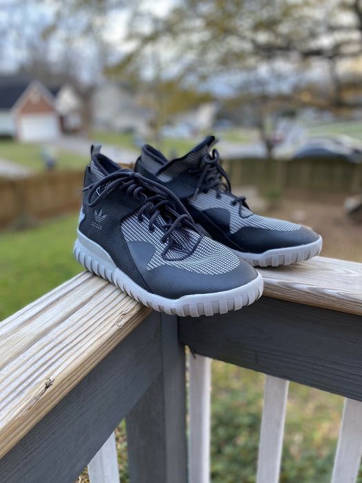 Adidas hot sale tubular basketball