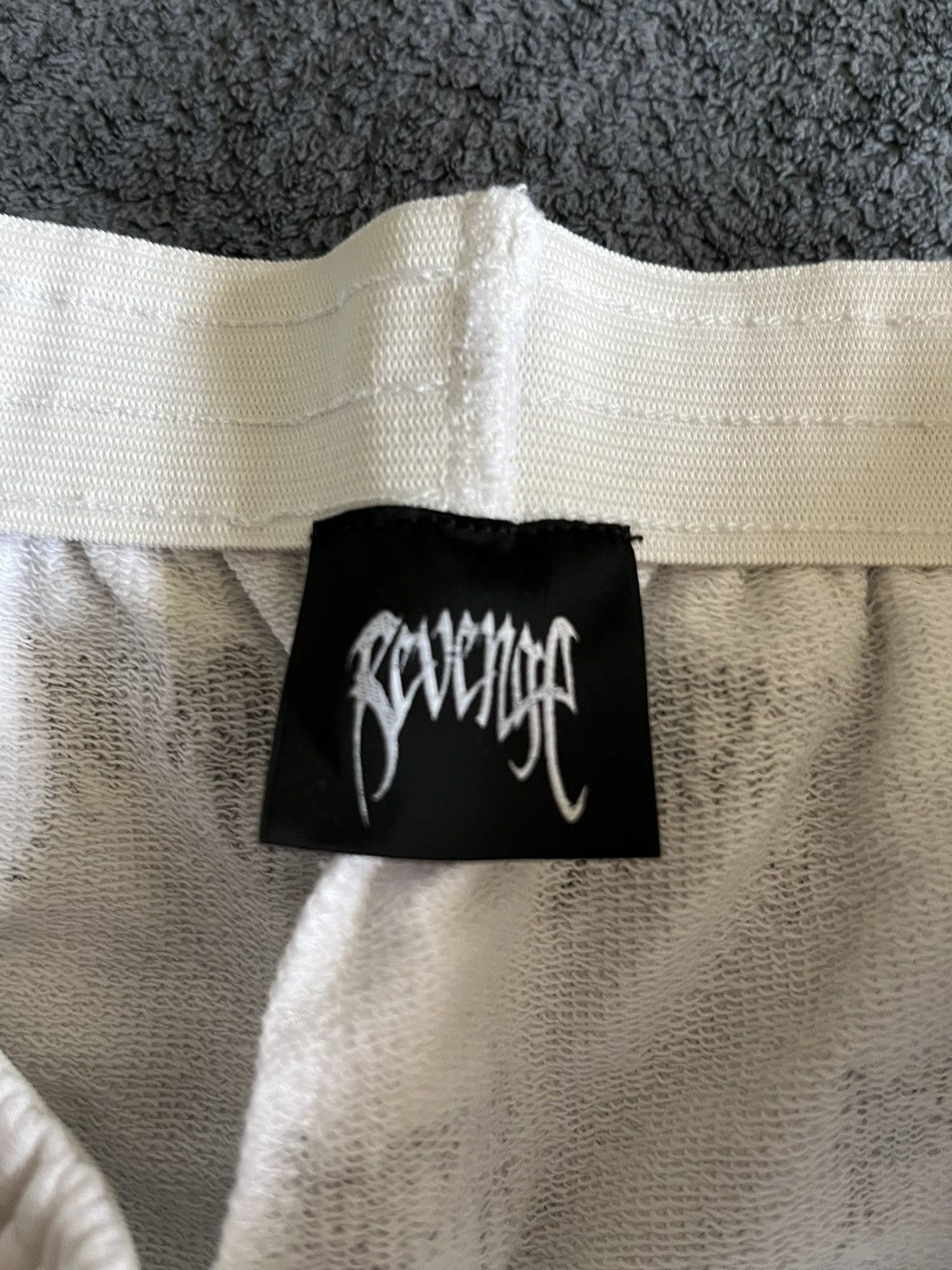 Revenge Revenge “ALLOVER” White Shorts Size US 26 / EU 42 - 4 Thumbnail