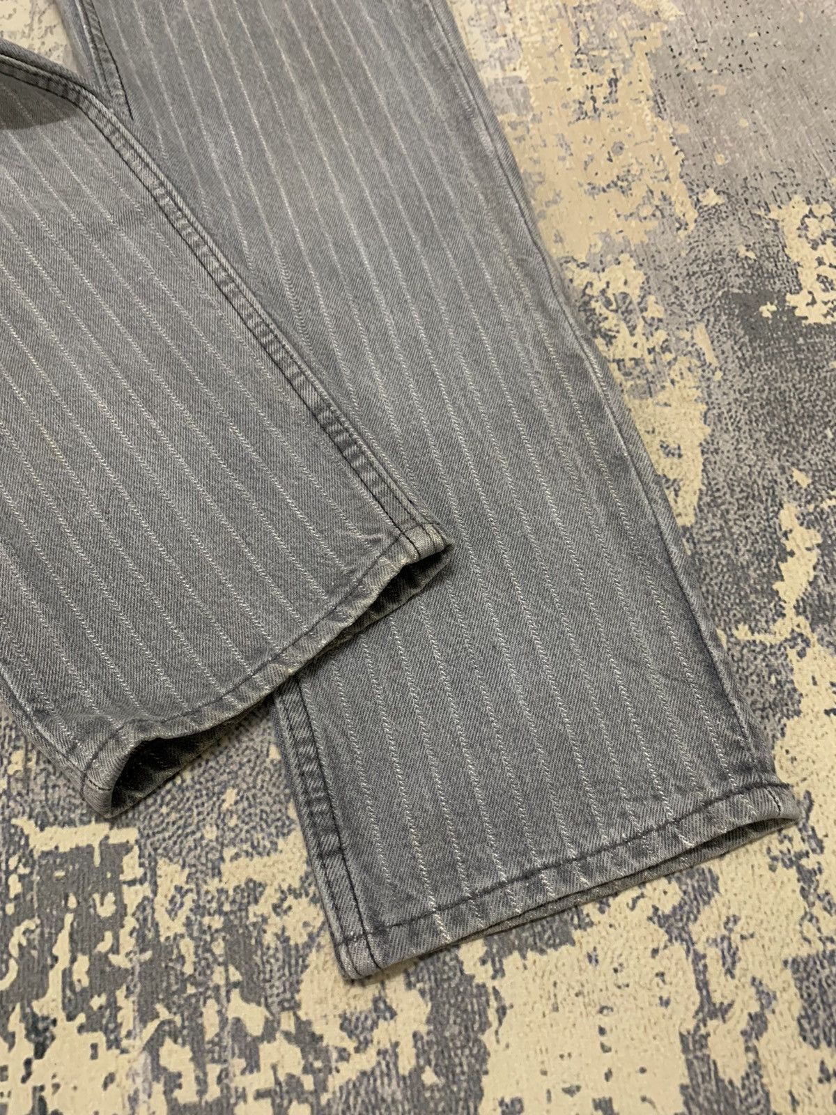 Levi's Vintage 90s Levi’s 501 Pin Stripe Straight Leg Jeans 26x32.5 Size US 26 / EU 42 - 6 Thumbnail
