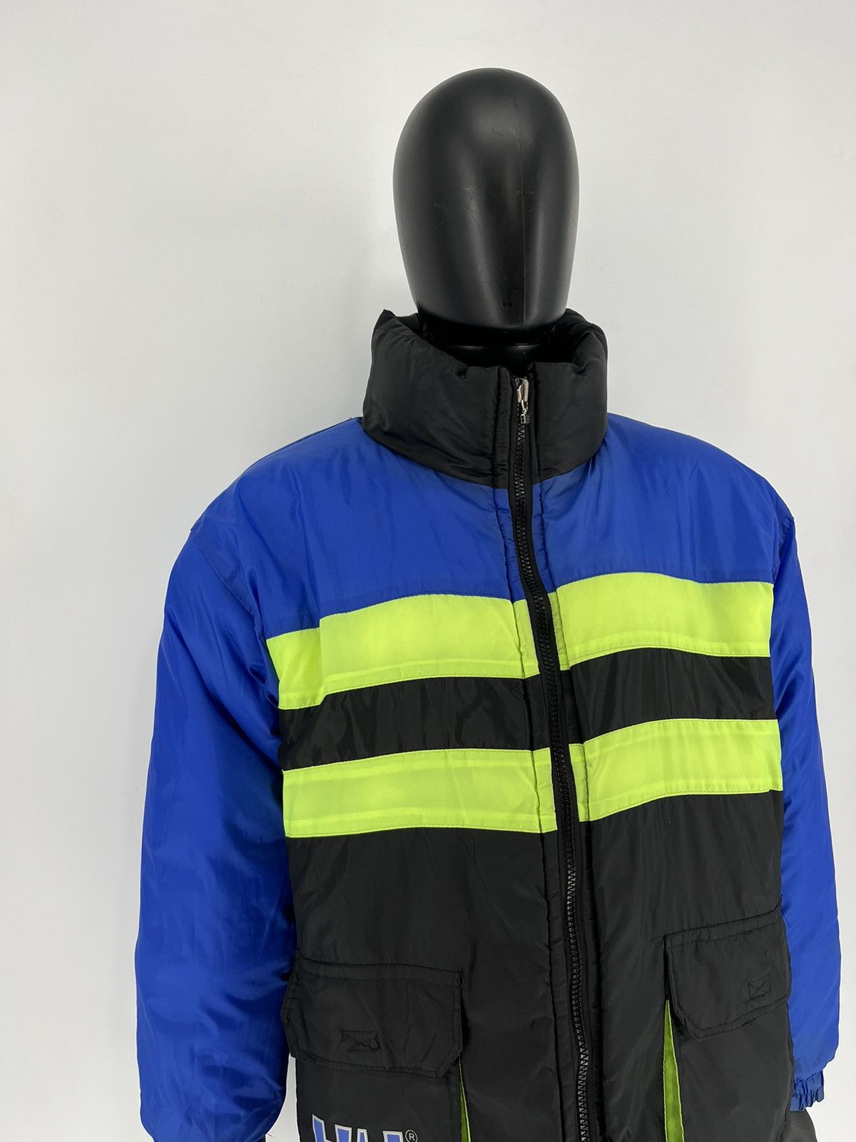 Helly Hansen Vintage Helly Hansen Reversible Down Jacket Size L Size US L / EU 52-54 / 3 - 2 Thumbnail