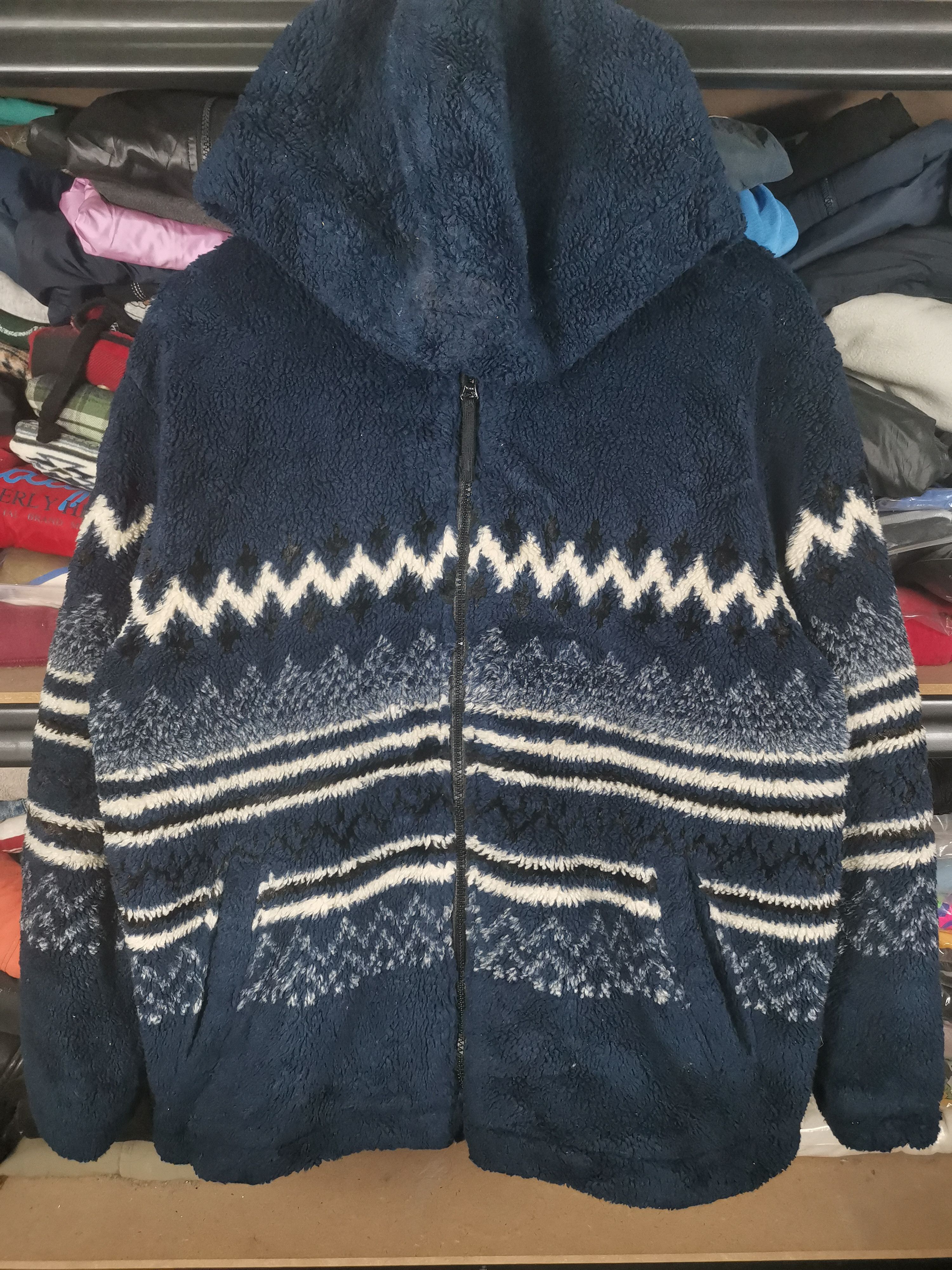 Uniqlo Vintage 90s Uniqlo Sherpa Hoodie Jacket Size US M / EU 48-50 / 2 - 1 Thumbnail
