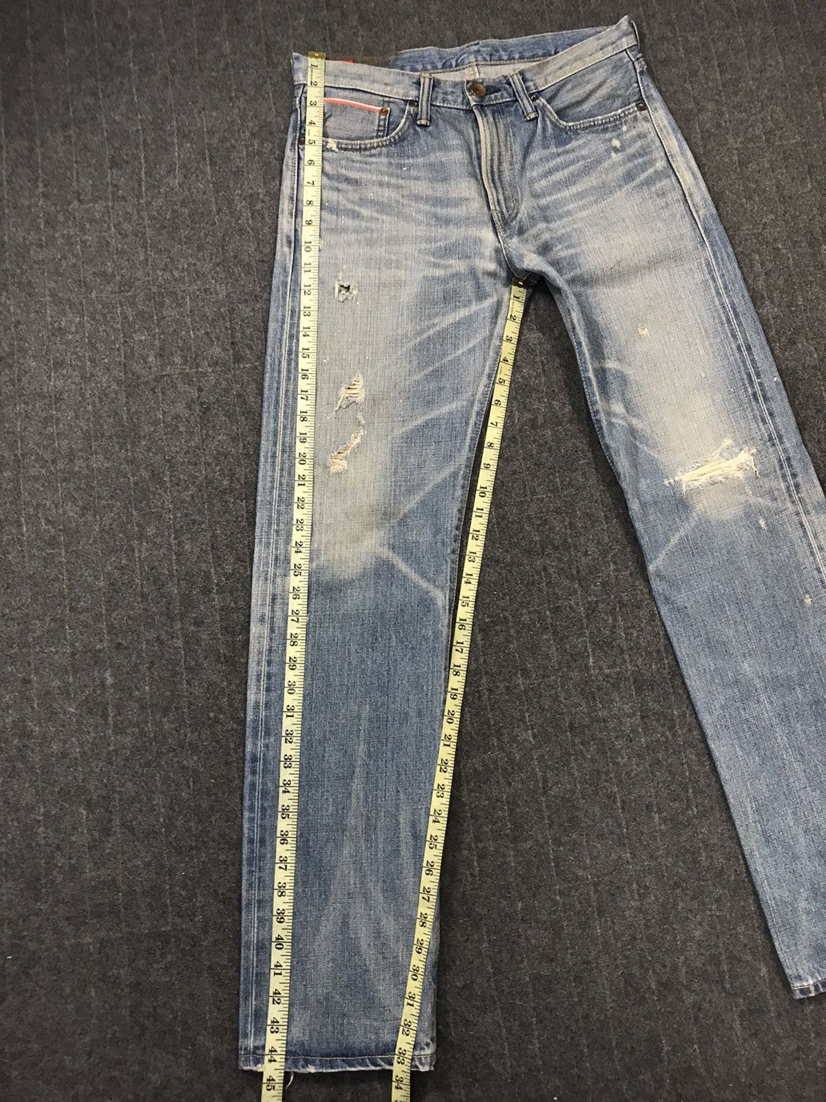 Edwin × Vintage Vintage Edwin Selvedge Buckle Back Distressed Made In 🇯🇵 Size US 33 - 23 Thumbnail