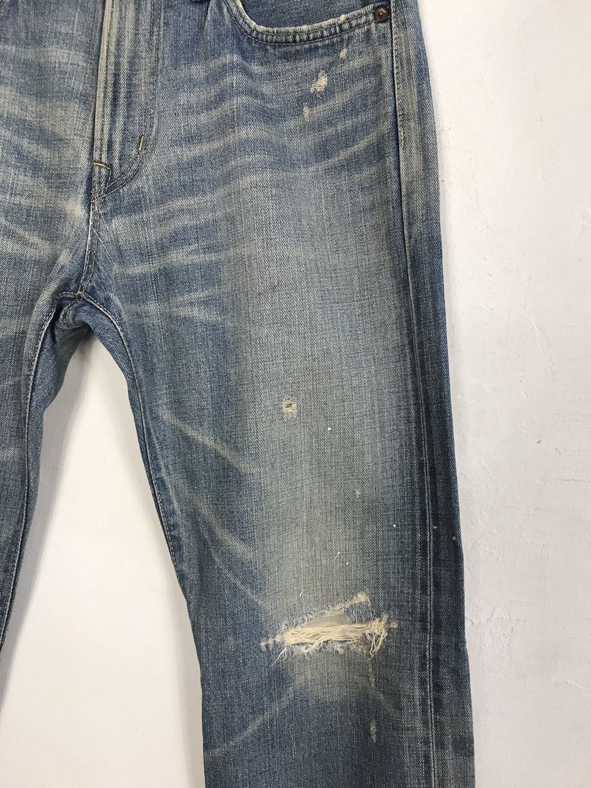 Edwin × Vintage Vintage Edwin Selvedge Buckle Back Distressed Made In 🇯🇵 Size US 33 - 5 Thumbnail