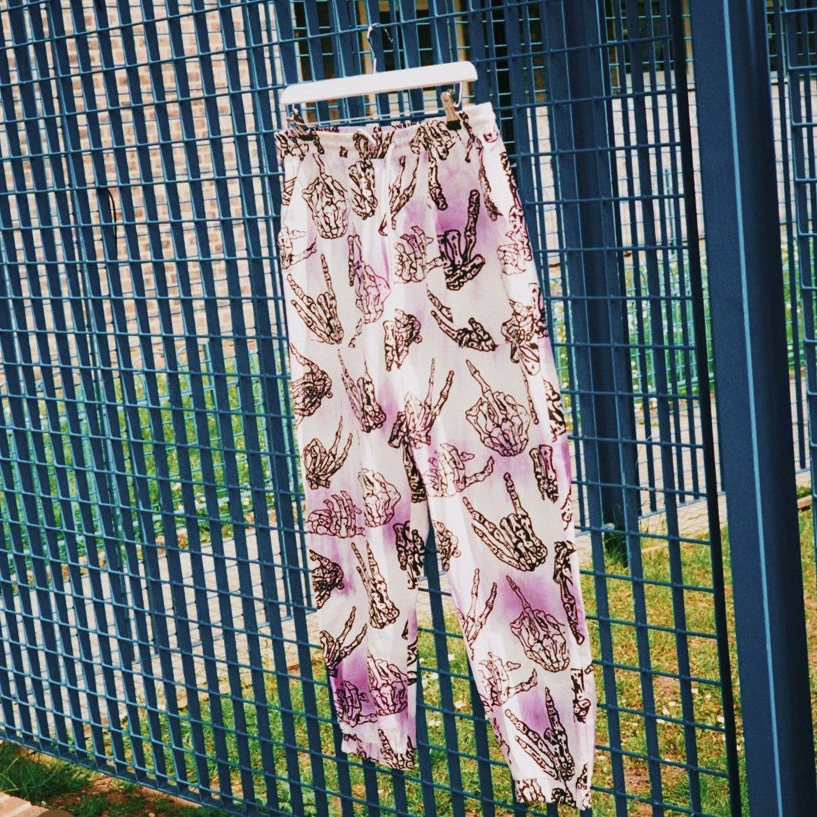 Lazy Oaf Lazy Oaf Skeleton In The Closet Track pants grunge size S/M Size US 35 - 6 Thumbnail