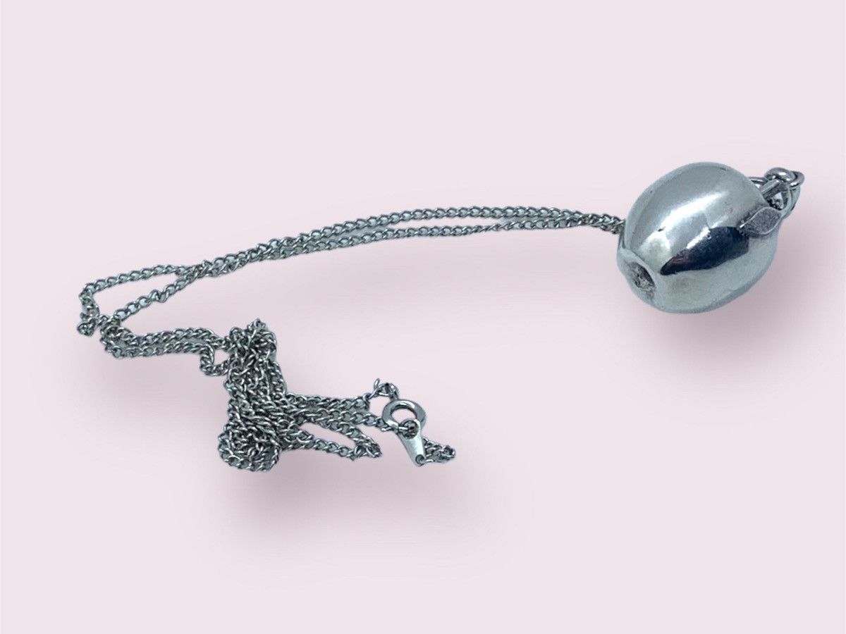 Vintage Vintage Silver Apple Necklace Pendant & Chain + Gift Box 925 Size ONE SIZE - 6 Thumbnail