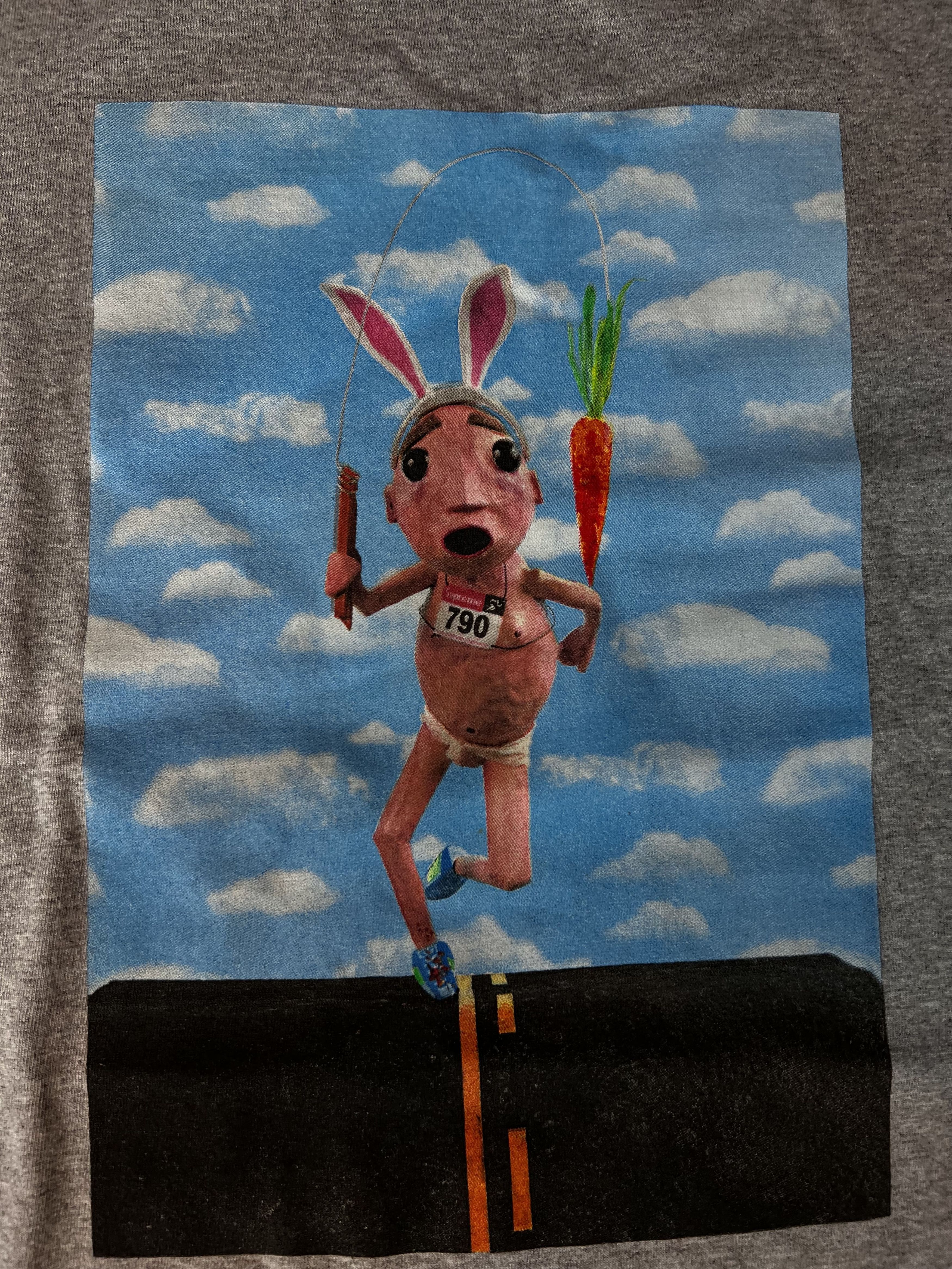 Supreme Supreme Mike Hill Running Carrot T-Shirt Size US M / EU 48-50 / 2 - 7 Thumbnail