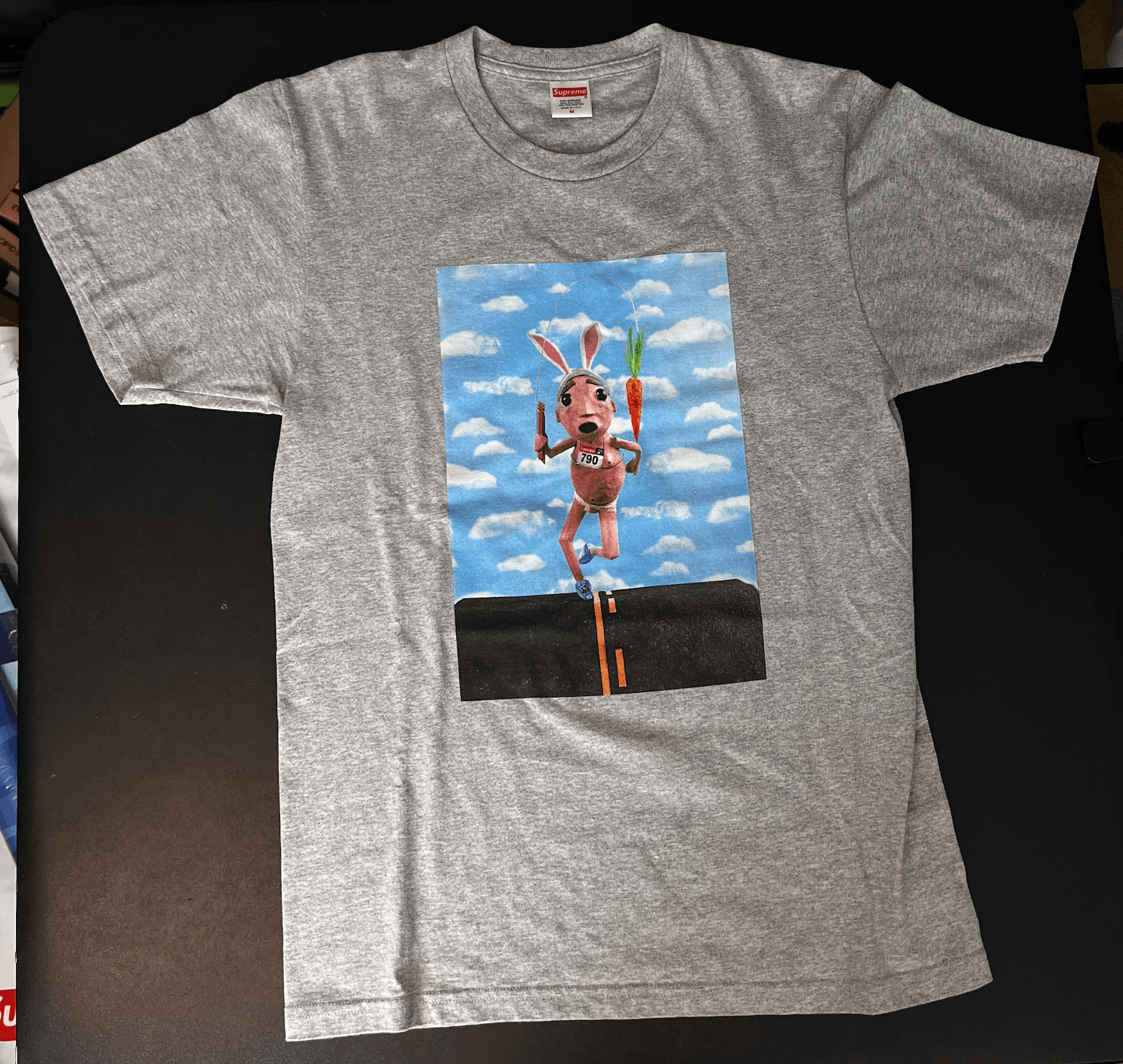 Supreme Supreme Mike Hill Running Carrot T-Shirt Size US M / EU 48-50 / 2 - 1 Thumbnail