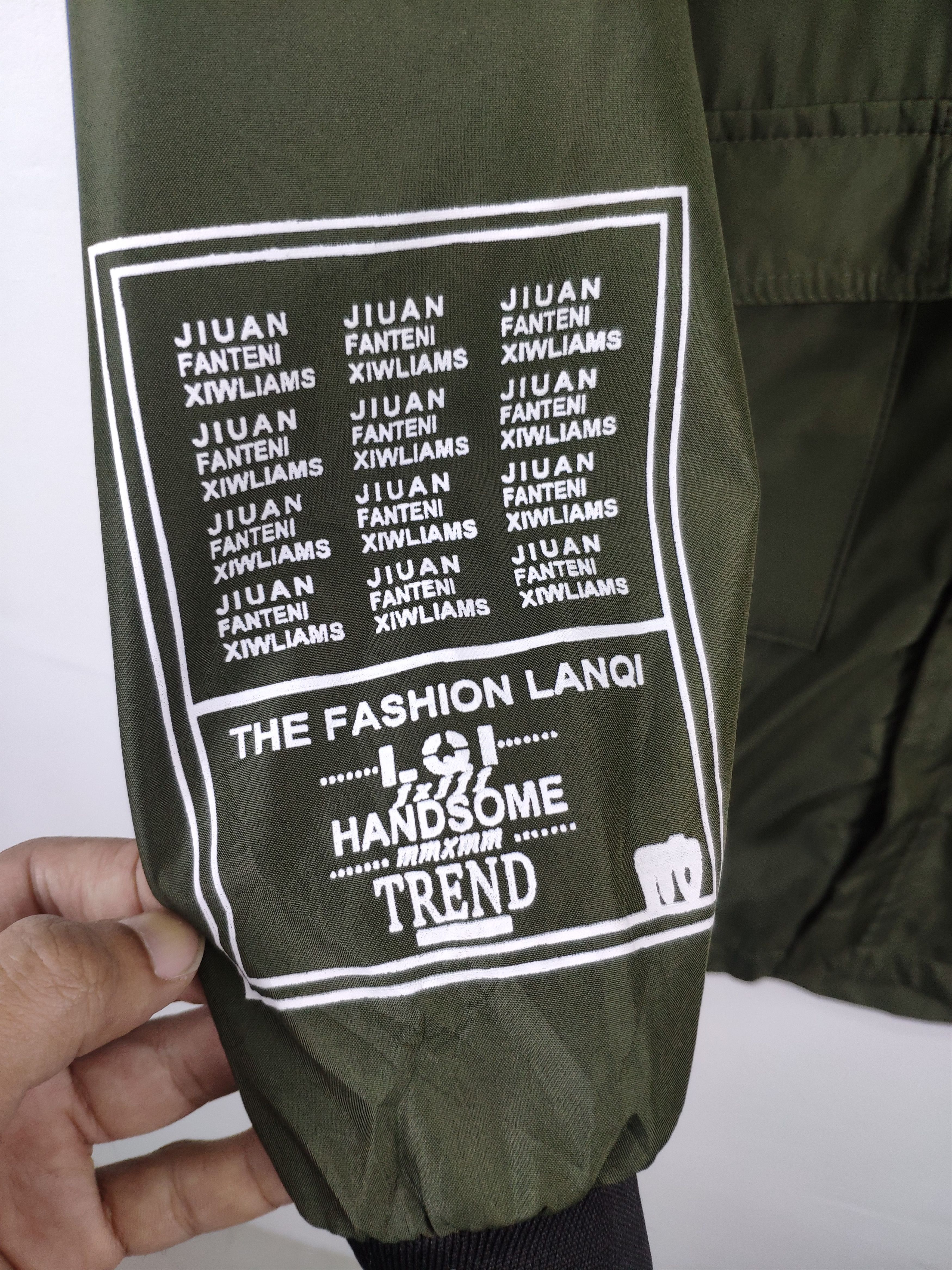 Japanese Brand × Vintage Vintage Hoodie Rain Jacket Unbranded Size US M / EU 48-50 / 2 - 10 Thumbnail