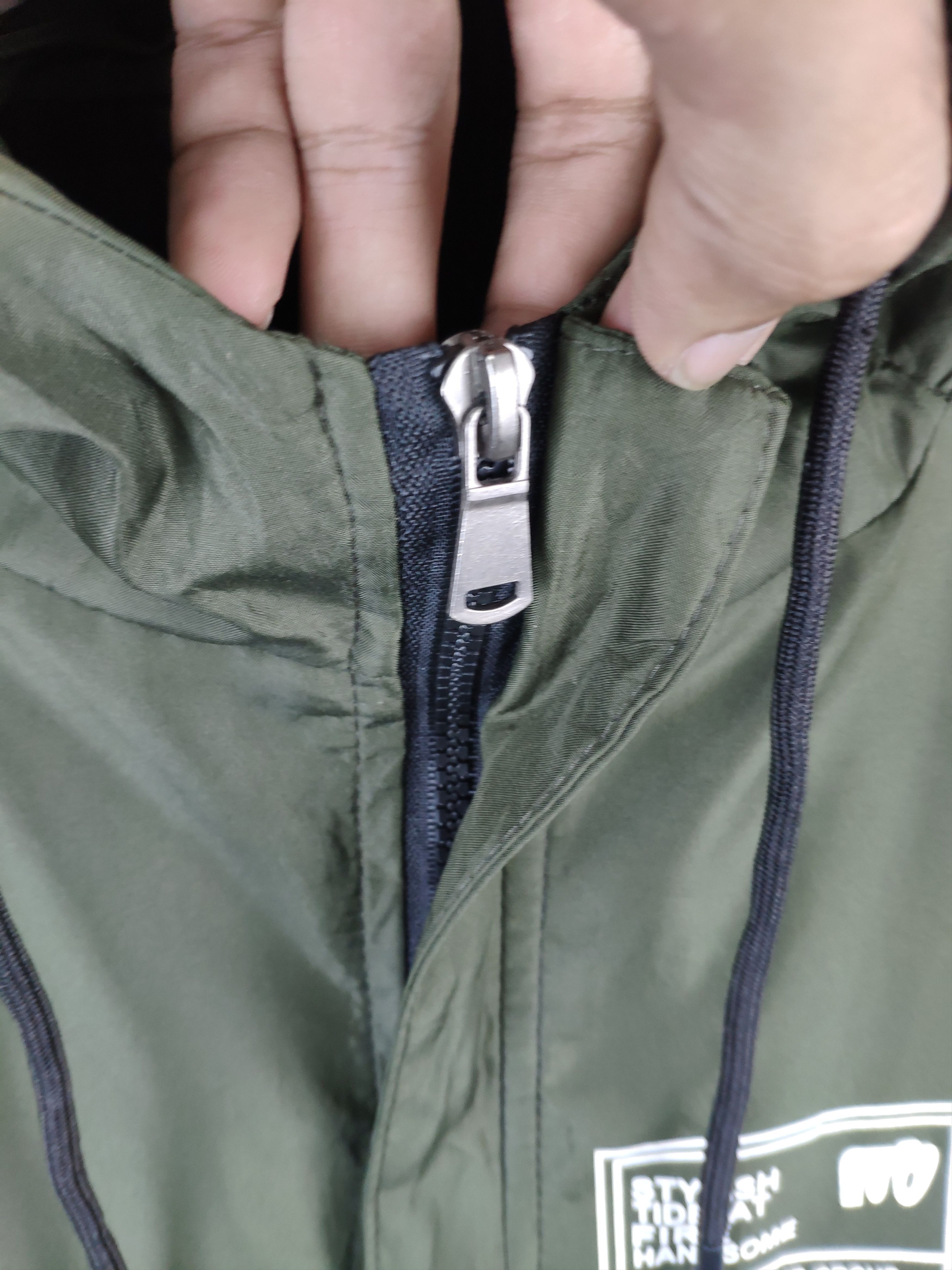 Japanese Brand × Vintage Vintage Hoodie Rain Jacket Unbranded Size US M / EU 48-50 / 2 - 14 Thumbnail