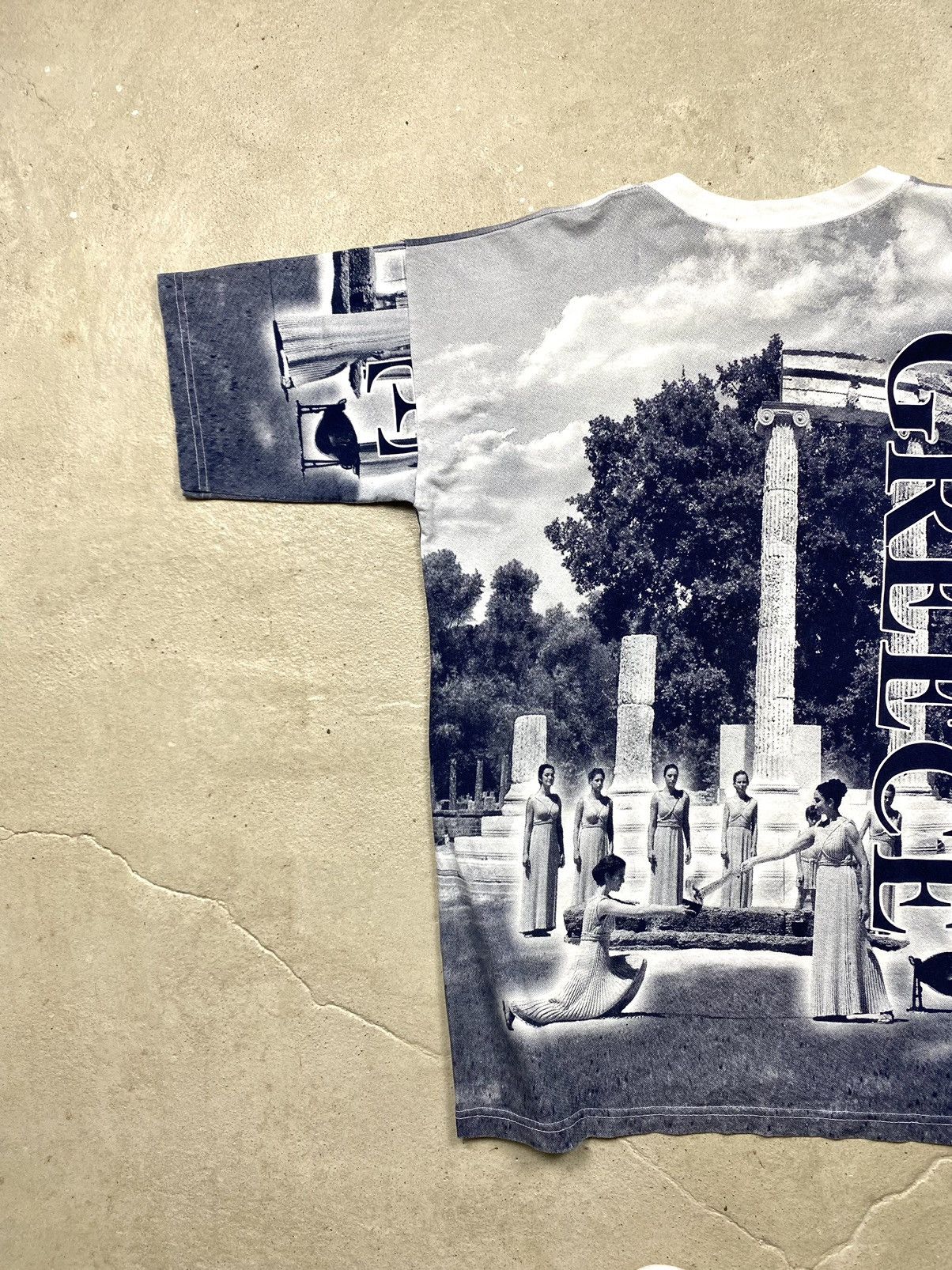 Vintage Rare! 80-90’s Vintage Greece Graphic Tee Shirt Hype Y2K Size US XL / EU 56 / 4 - 11 Thumbnail