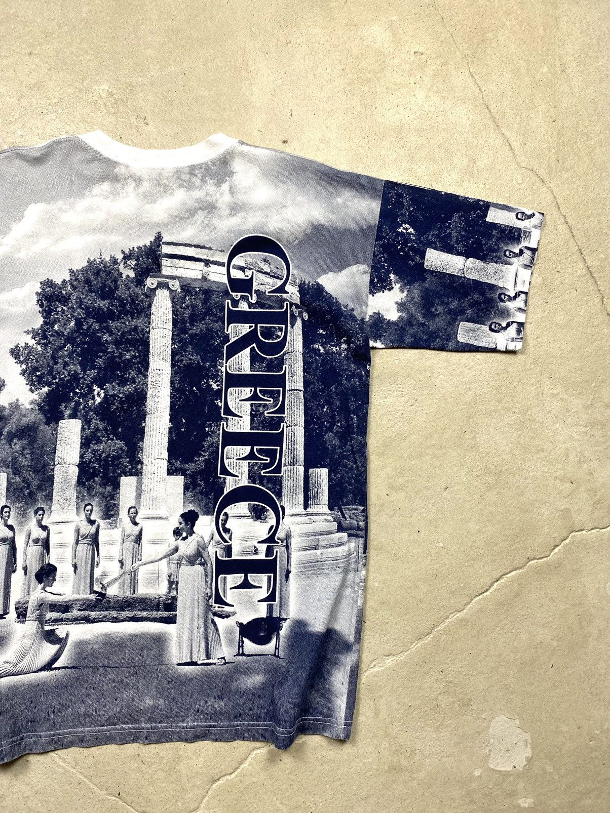Vintage Rare! 80-90’s Vintage Greece Graphic Tee Shirt Hype Y2K Size US XL / EU 56 / 4 - 12 Thumbnail