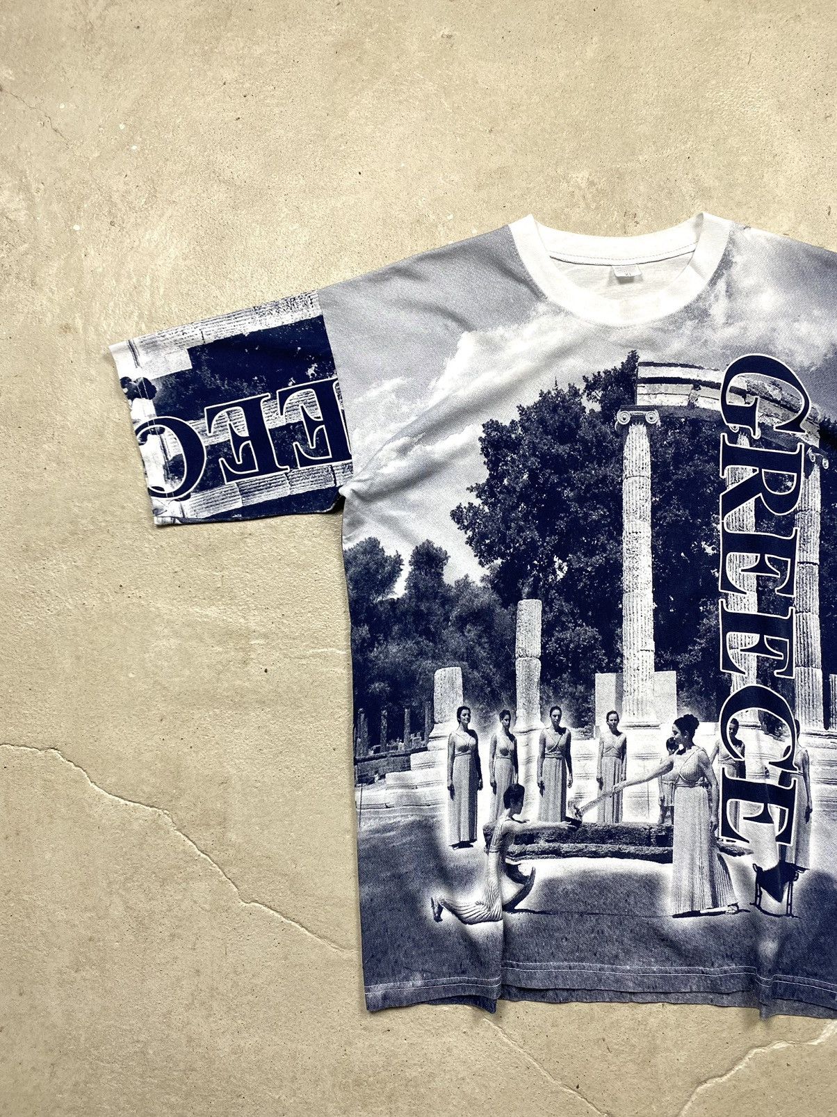 Vintage Rare! 80-90’s Vintage Greece Graphic Tee Shirt Hype Y2K Size US XL / EU 56 / 4 - 2 Thumbnail