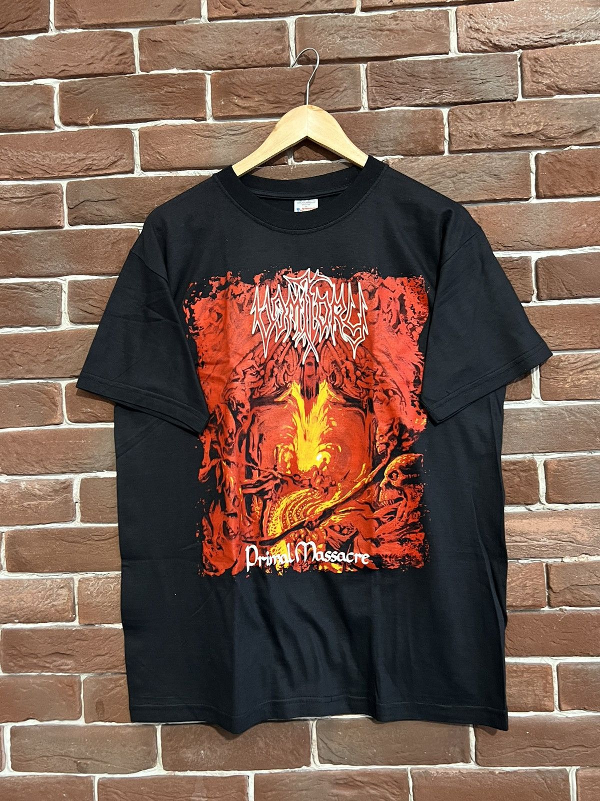 Band Tees Rare 00s Vomitory "Primal Massacre" Death Metal Band T-shirt Size US M / EU 48-50 / 2 - 1 Thumbnail