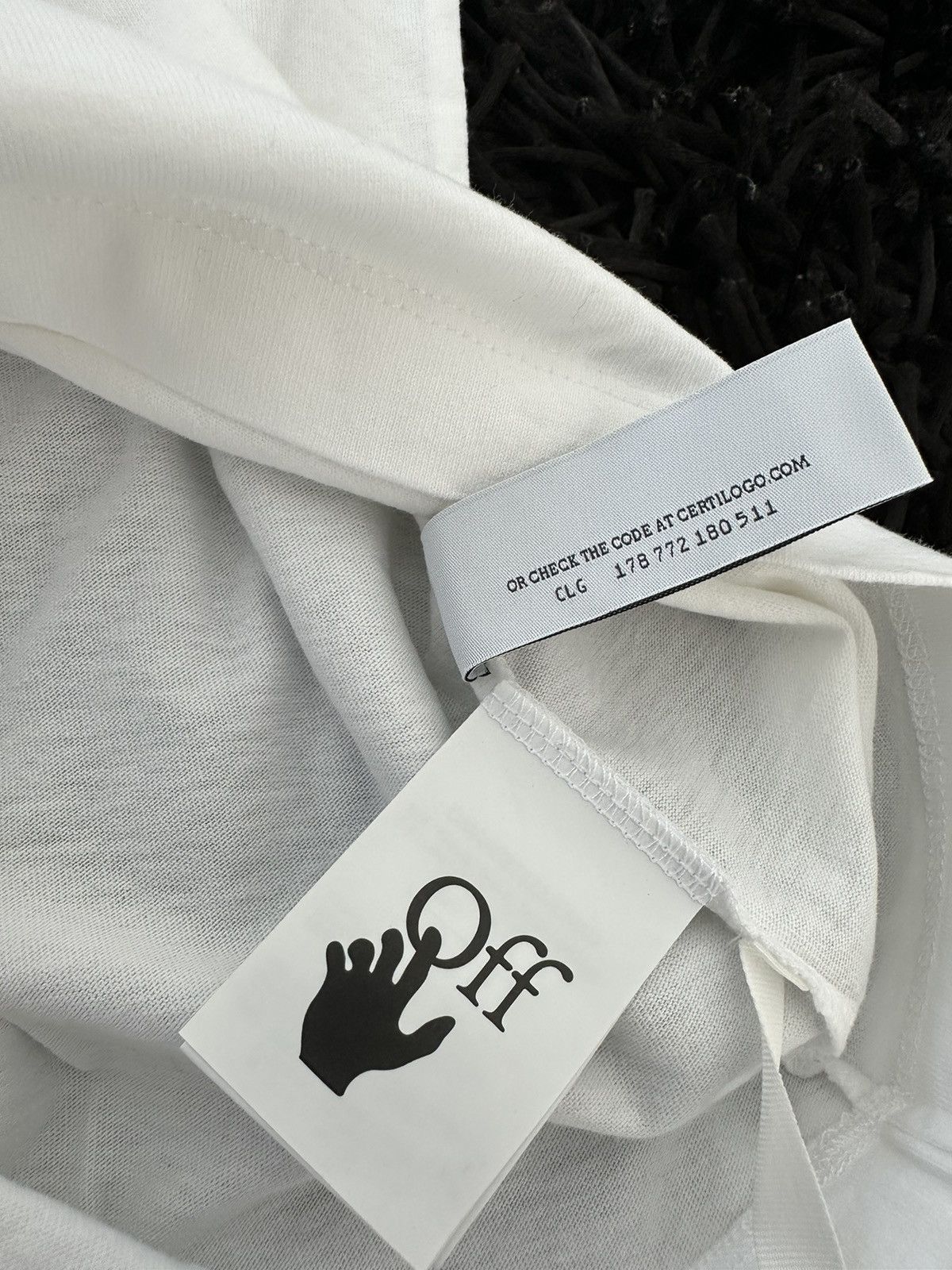 Off-White Off-White T-Shirt Size US S / EU 44-46 / 1 - 9 Thumbnail