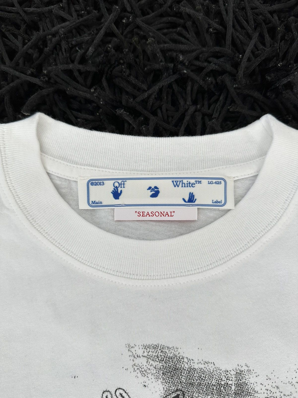 Off-White Off-White T-Shirt Size US S / EU 44-46 / 1 - 7 Thumbnail