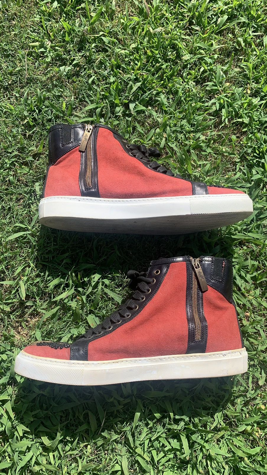 Donald Pliner Donald J Pliner Signature Lajos Snake-Beaded Hi Top Sneaker Size US 10 / EU 43 - 2 Thumbnail