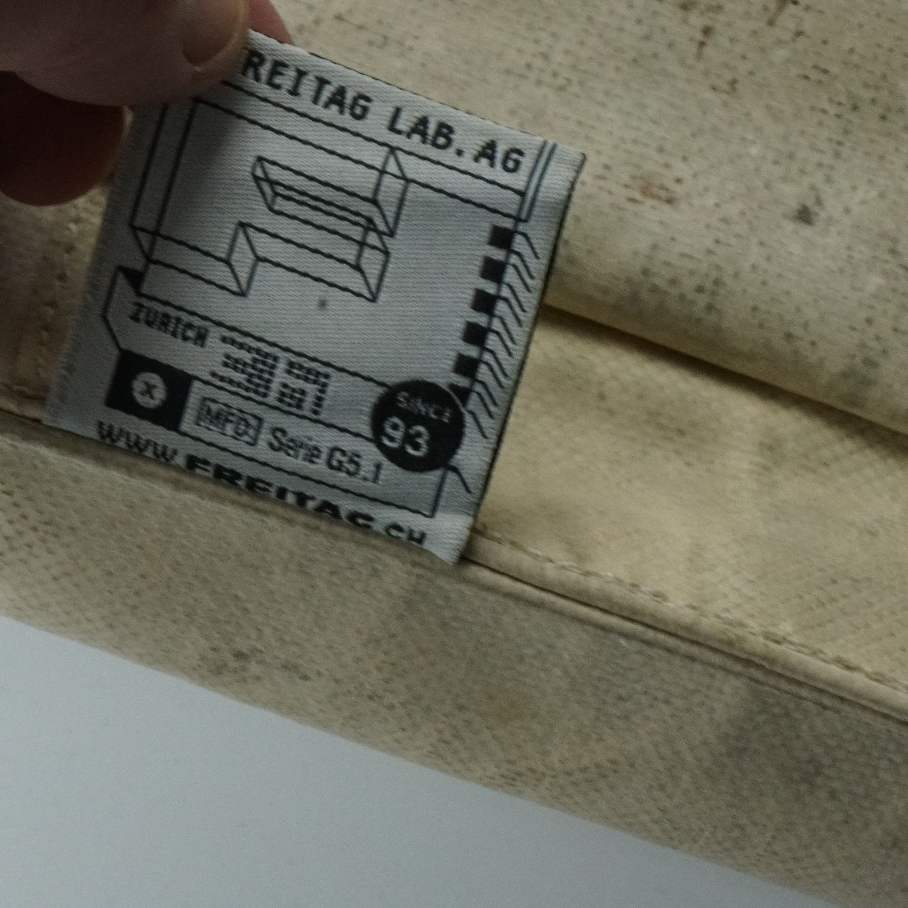 Freitag × Vintage Freitag Roy Laptop Crossbody Bag Yellow Blue Size ONE SIZE - 10 Thumbnail