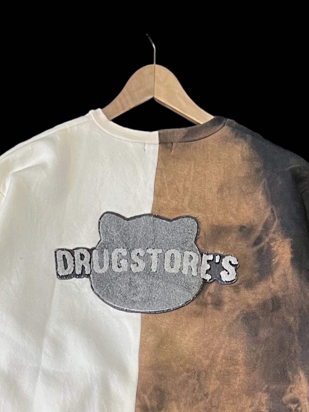 Designer × Vintage DRUG STORE’S TYE DYE SWEATSHIRT BIG EMBROIDERY SPELLOUT Size US M / EU 48-50 / 2 - 11 Thumbnail