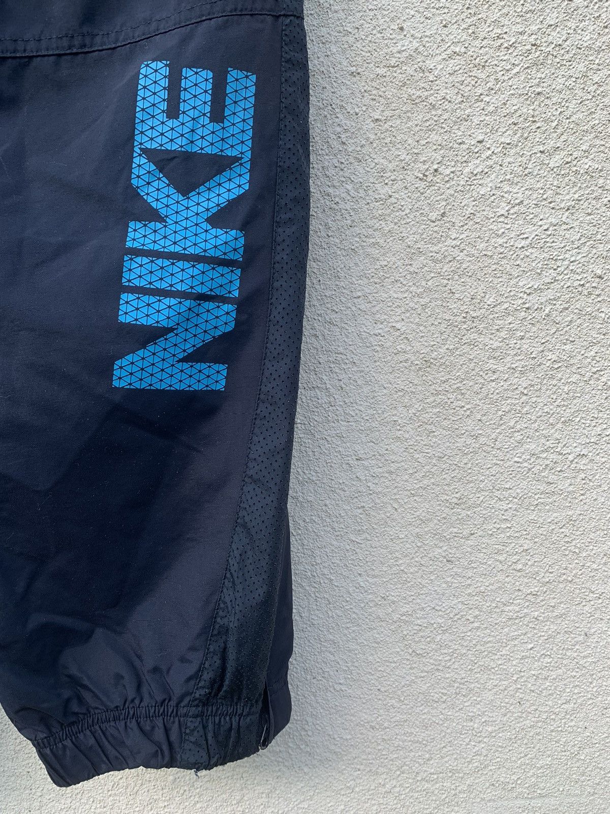 Vintage Vintage Nike Nylon Swoosh Drill Track Pants Size US 32 / EU 48 - 3 Thumbnail
