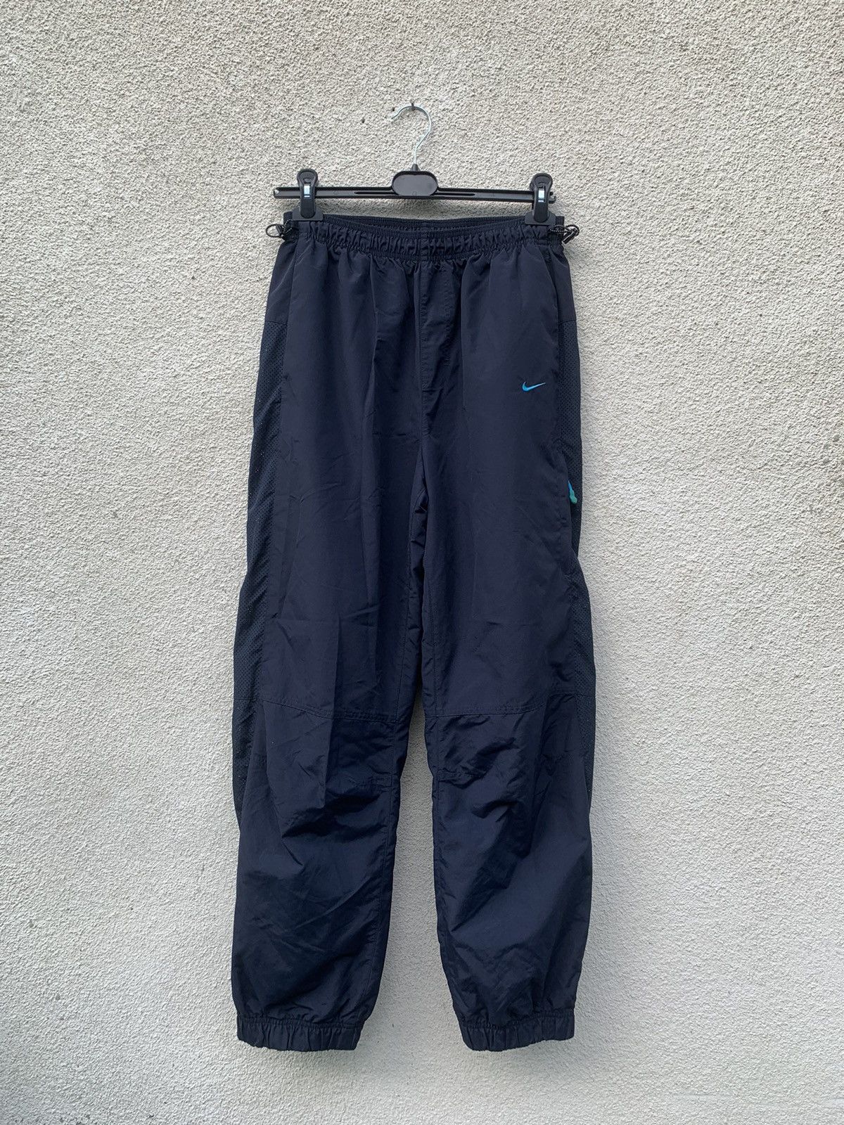 Vintage Vintage Nike Nylon Swoosh Drill Track Pants Size US 32 / EU 48 - 4 Thumbnail
