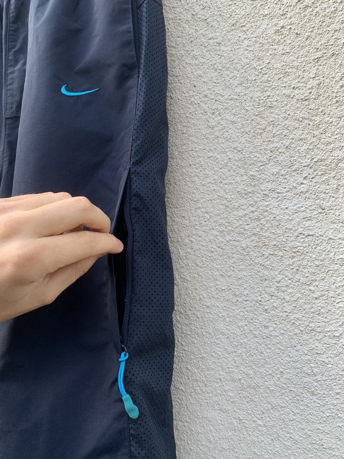 Vintage Vintage Nike Nylon Swoosh Drill Track Pants Size US 32 / EU 48 - 6 Thumbnail