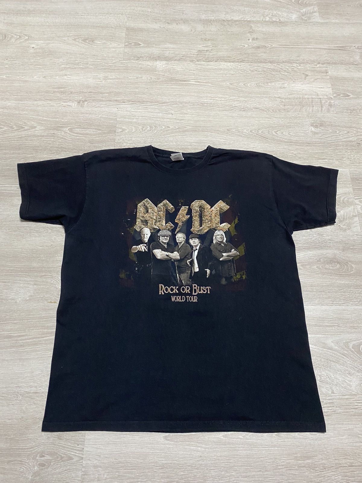 AC/DC AC/DC Rock or Bust World Tour 2015 Tee sz XL Size US XL / EU 56 / 4 - 3 Thumbnail
