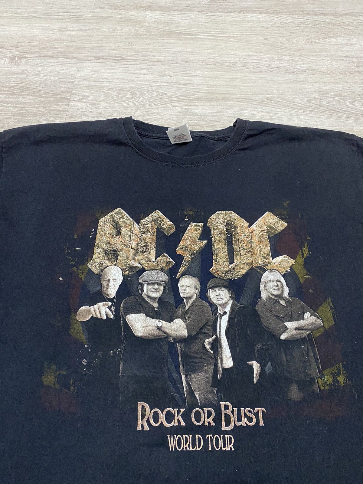AC/DC AC/DC Rock or Bust World Tour 2015 Tee sz XL Size US XL / EU 56 / 4 - 2 Thumbnail