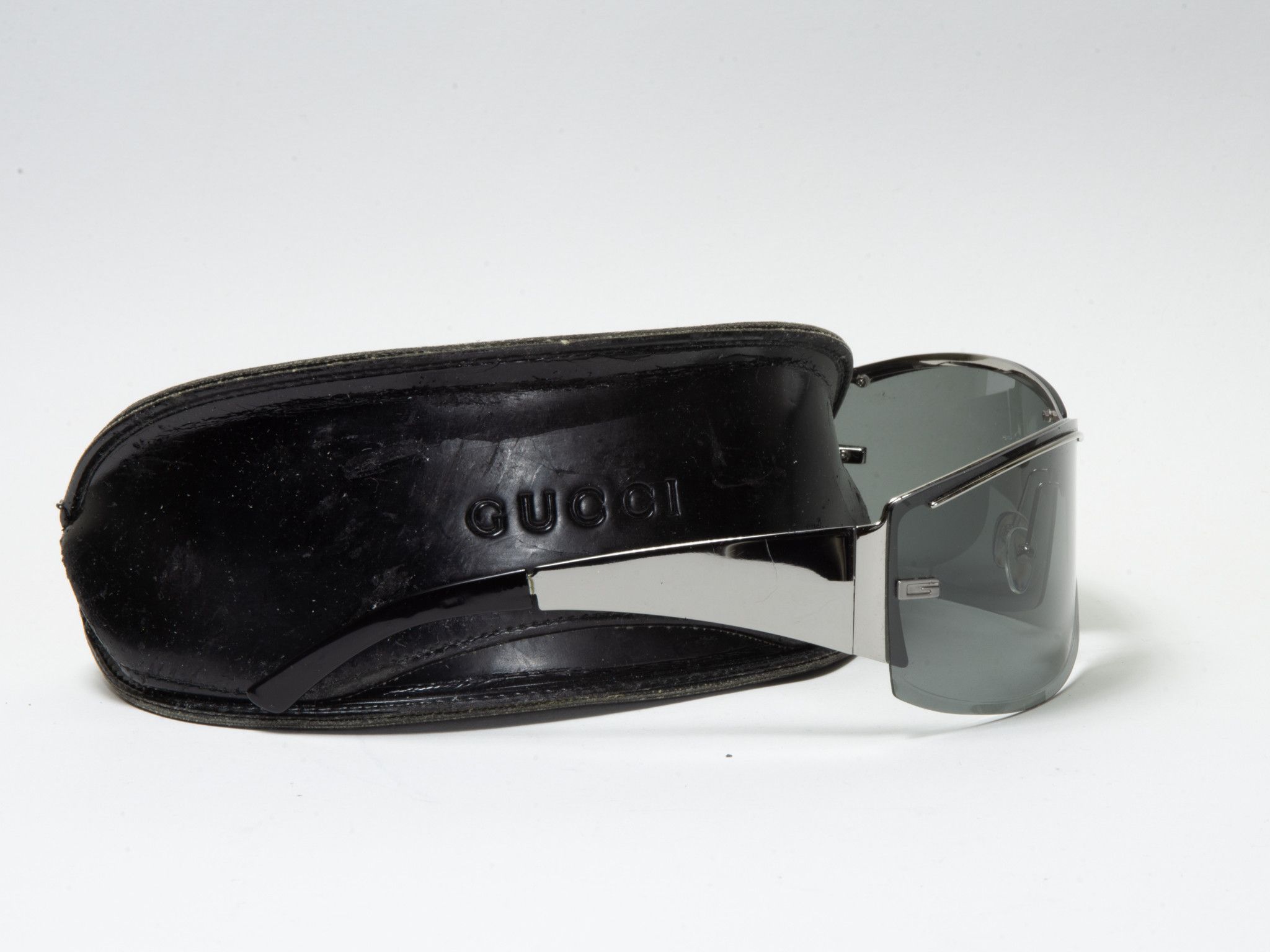 Gucci VINTAGE METAL FRAME GUCCI SUNGLASSES Size ONE SIZE - 7 Thumbnail