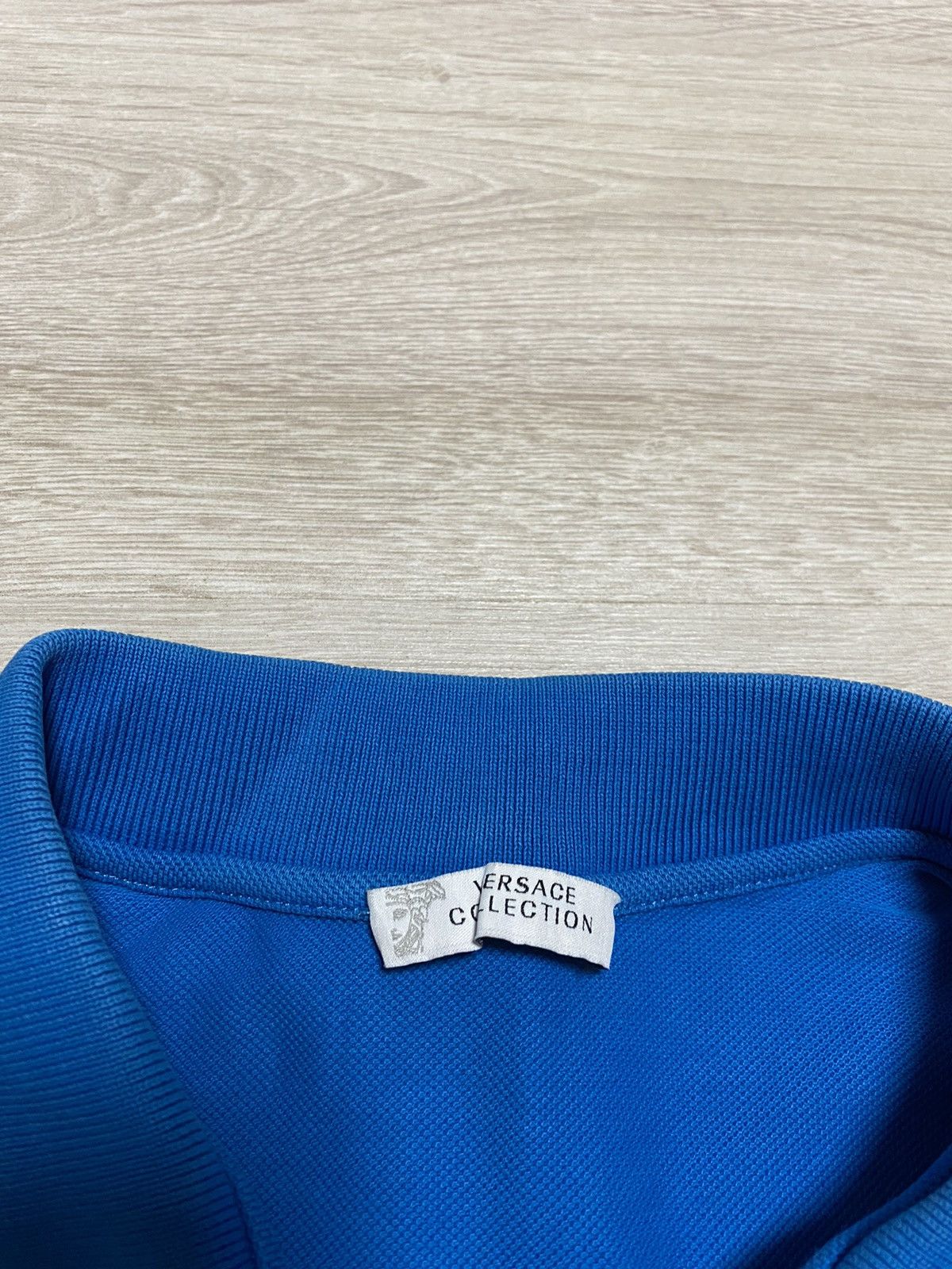 Versace Vintage Versace Polo sz M Blue Size US M / EU 48-50 / 2 - 4 Thumbnail