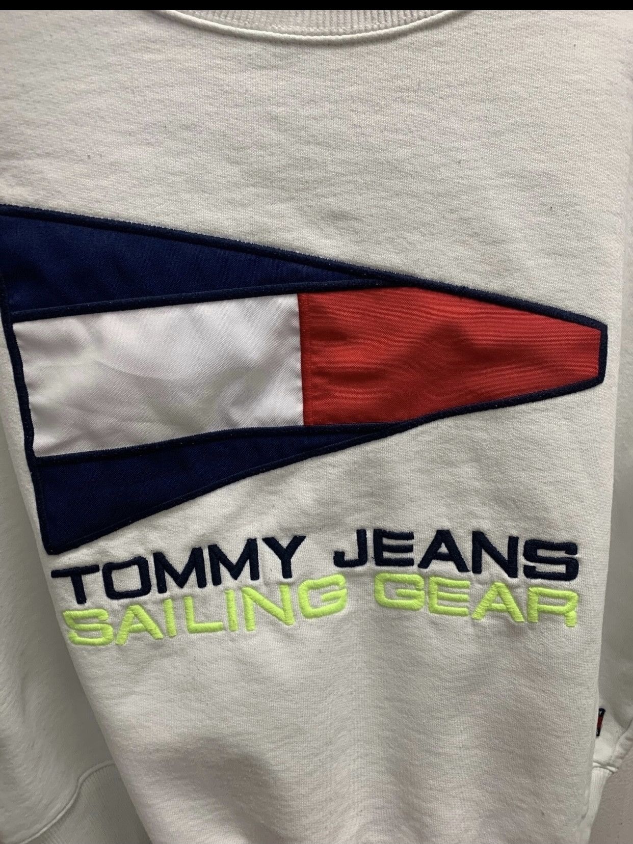 Tommy Hilfiger Tommy Hilfiger vintage sweatshirt big logo white L sz Size US XL / EU 56 / 4 - 2 Thumbnail