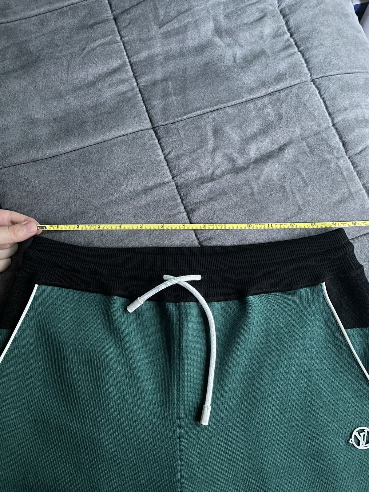 Louis Vuitton Louis Vuitton Hybrid Nylon Joggers Size US 32 / EU 48 - 9 Thumbnail