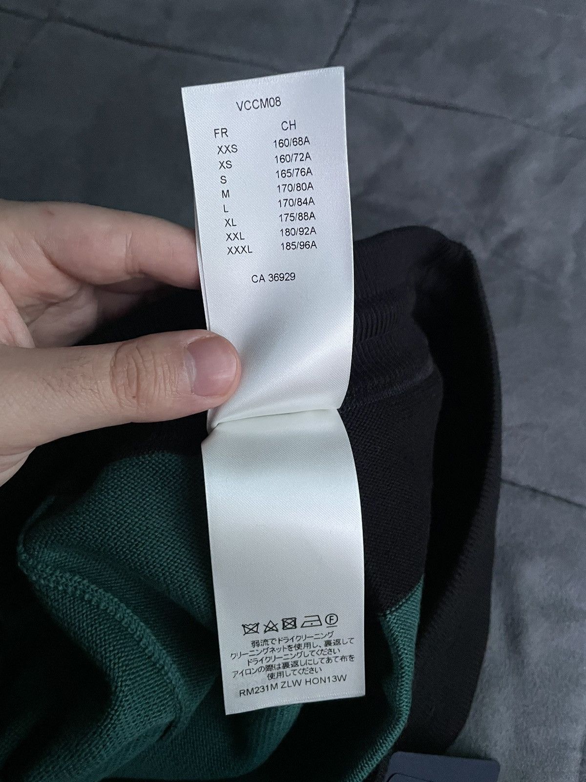 Louis Vuitton Louis Vuitton Hybrid Nylon Joggers Size US 32 / EU 48 - 16 Thumbnail