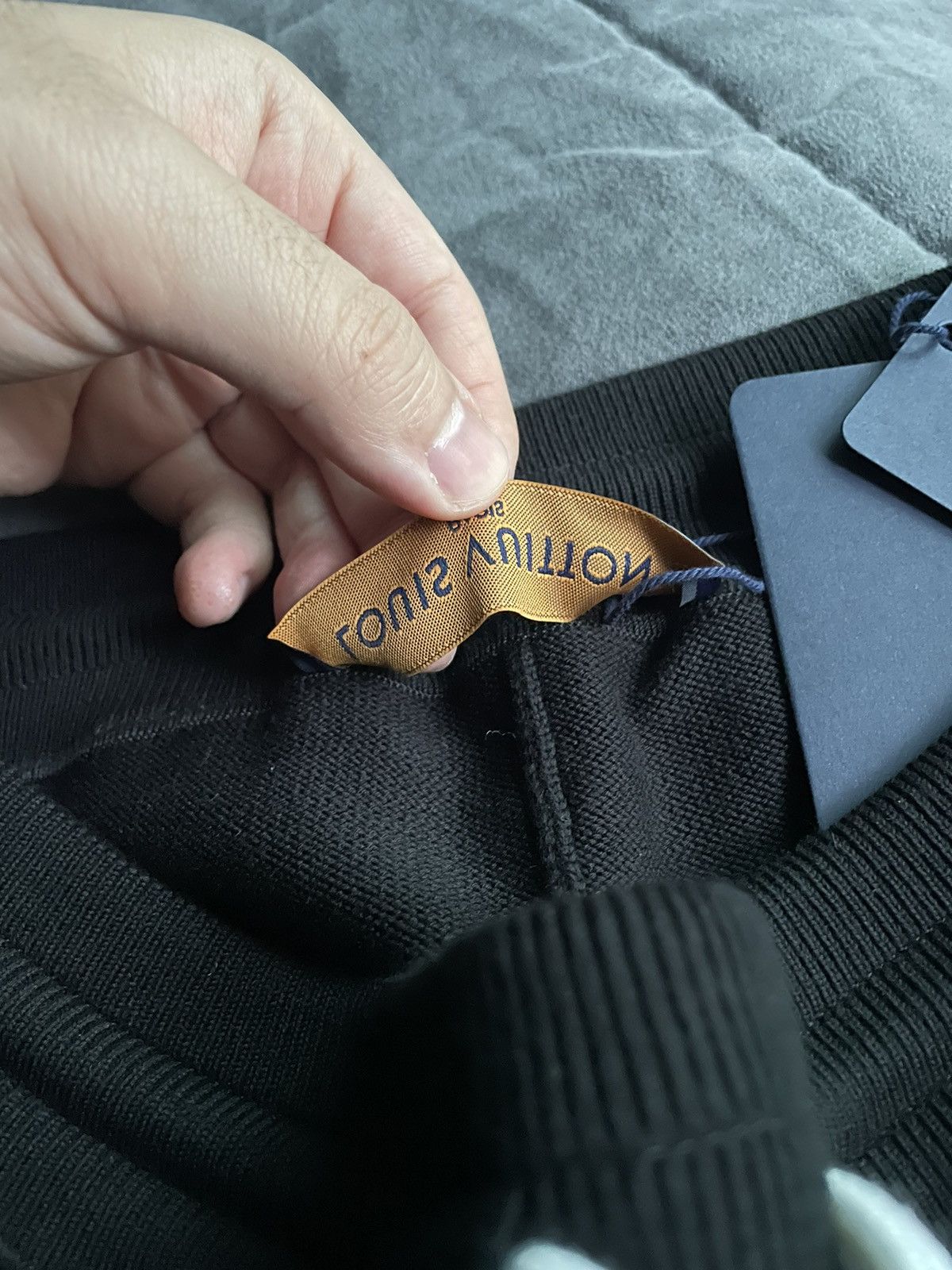 Louis Vuitton Louis Vuitton Hybrid Nylon Joggers Size US 32 / EU 48 - 12 Thumbnail