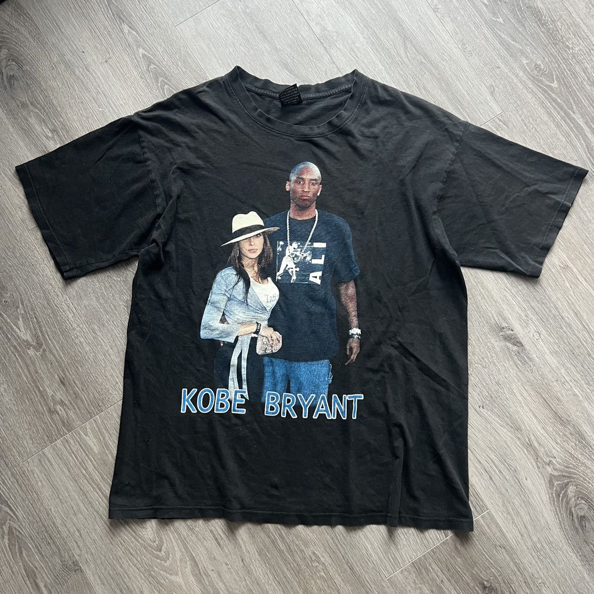 Rap Tees × Vintage Vintage Kobe Bryant bootleg rap shirt Size US XL / EU 56 / 4 - 1 Thumbnail
