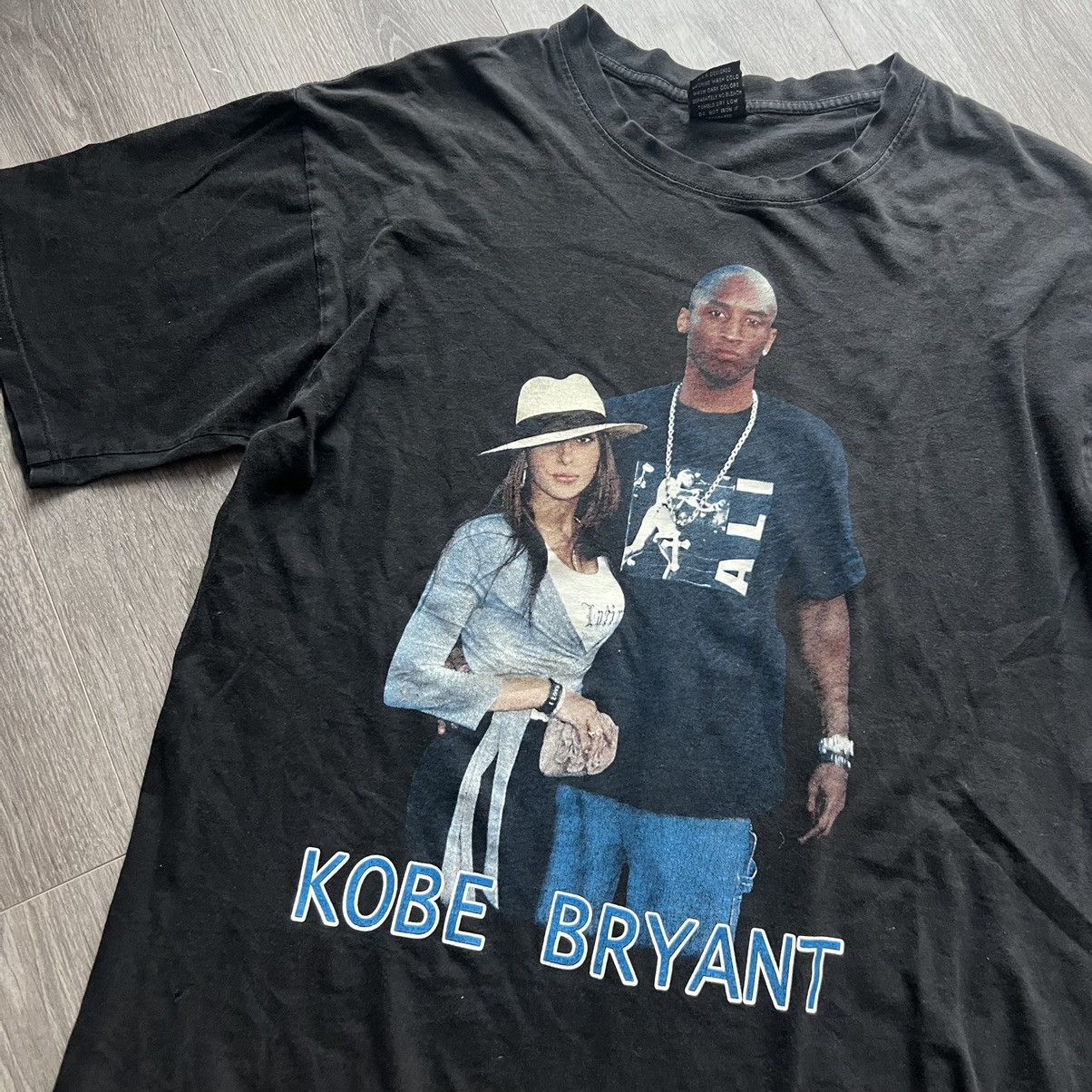 Rap Tees × Vintage Vintage Kobe Bryant bootleg rap shirt Size US XL / EU 56 / 4 - 2 Thumbnail