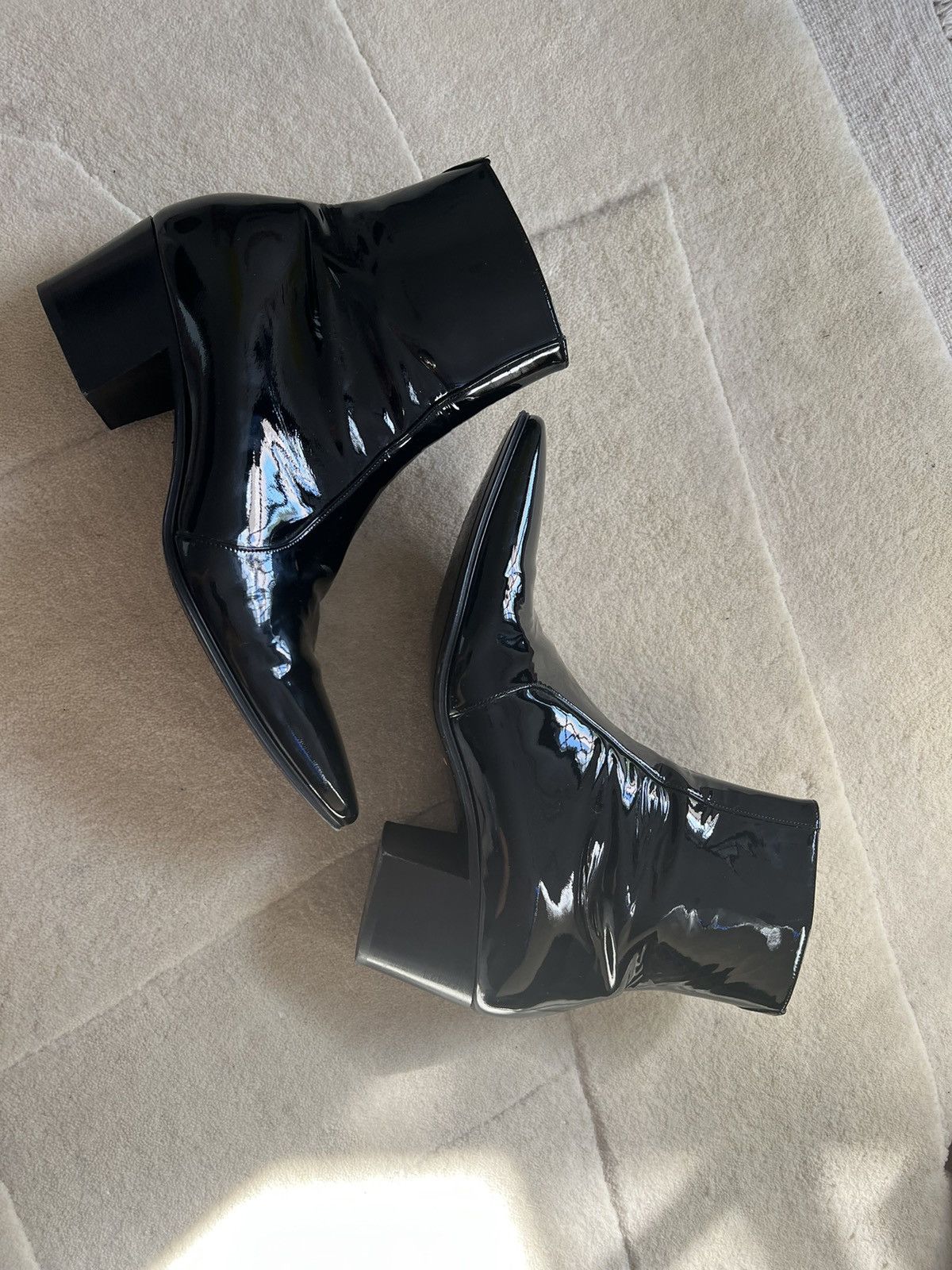 Saint Laurent Wyatt Patent-leather Boots - Men - Black Boots - EU 42