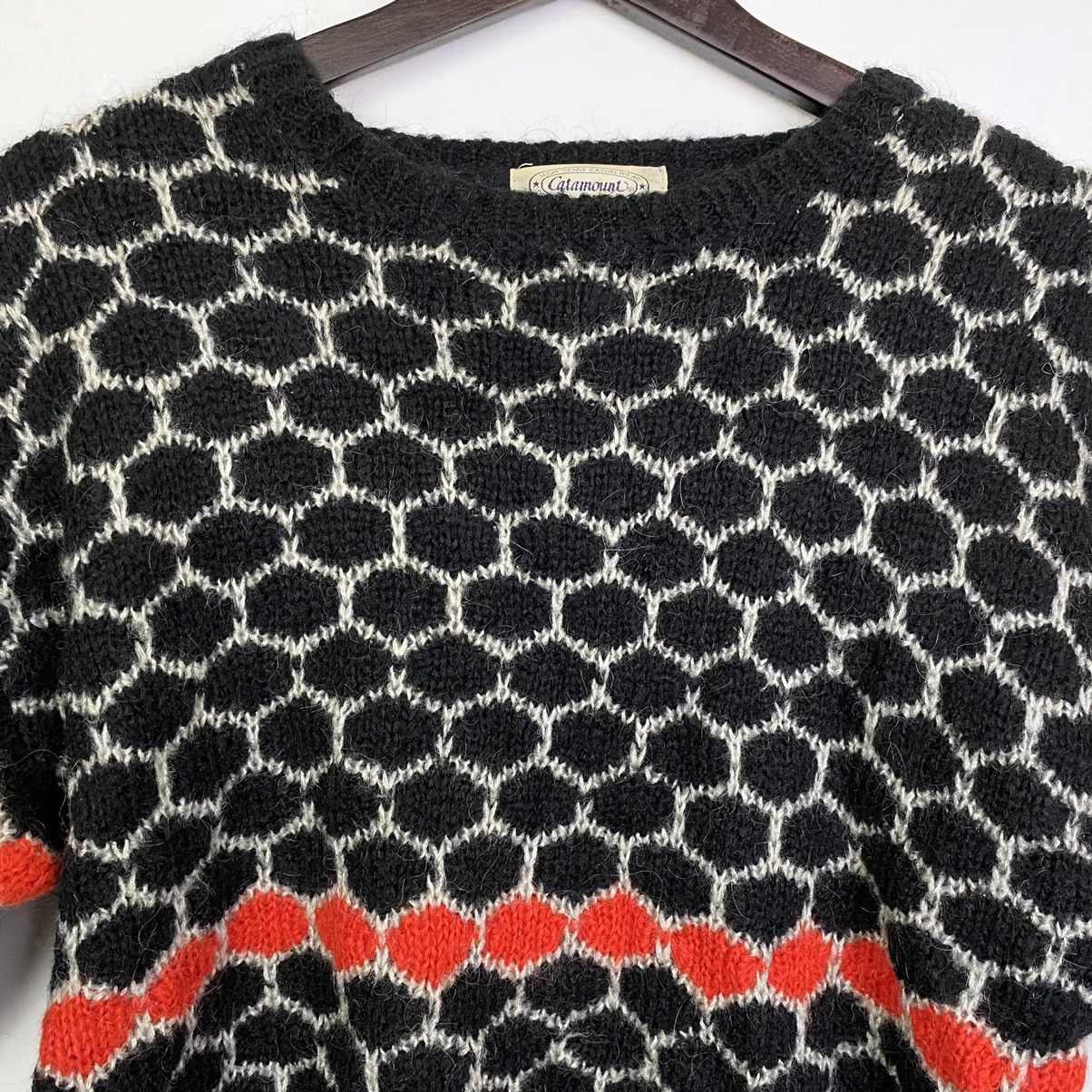 Aran Isles Knitwear × Japanese Brand × Vintage Steal🔥Vintage Japan Honeycomb Mohair Wool Knitwear Jumper Size US M / EU 48-50 / 2 - 2 Thumbnail