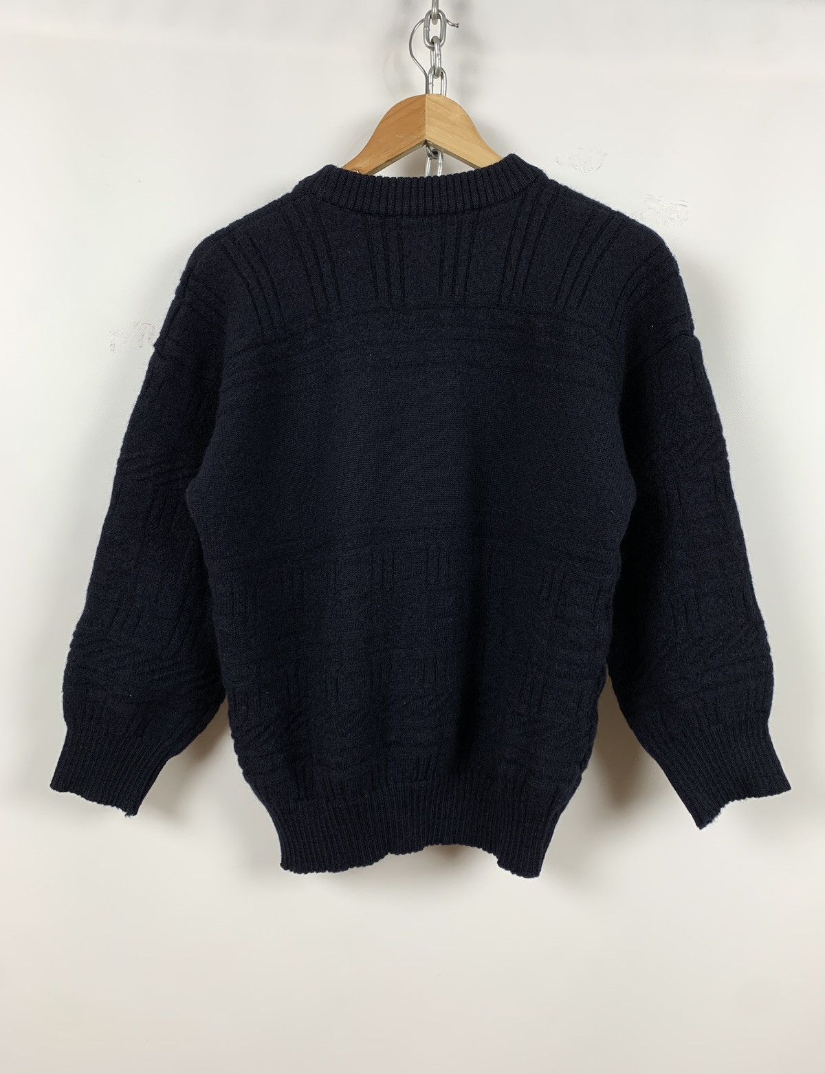 Burberry Vintage Burberrys Big Logo Wool Sweater Size M / US 6-8 / IT 42-44 - 2 Thumbnail