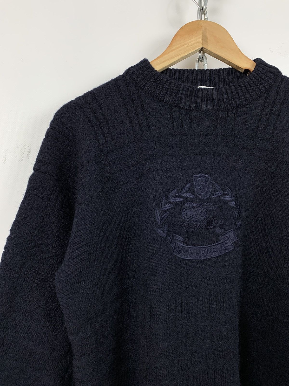 Burberry Vintage Burberrys Big Logo Wool Sweater Size M / US 6-8 / IT 42-44 - 4 Thumbnail