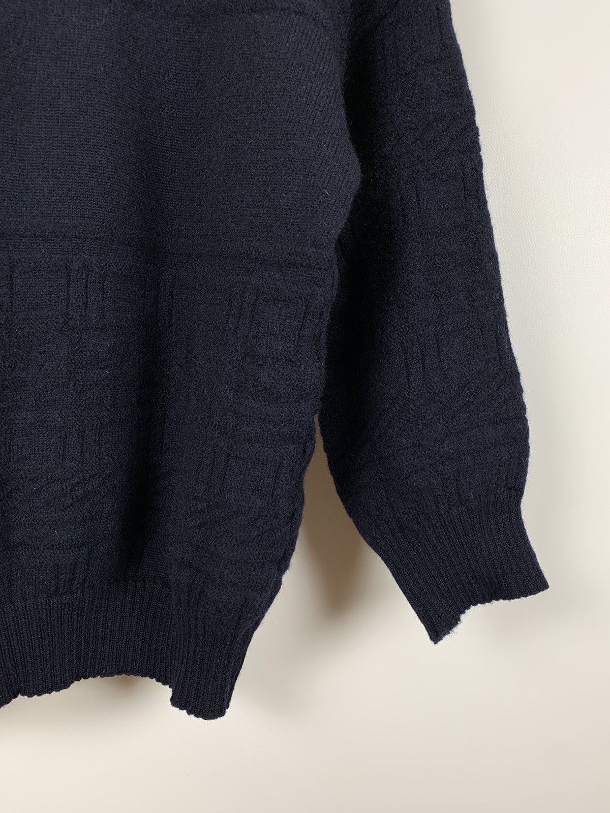 Burberry Vintage Burberrys Big Logo Wool Sweater Size M / US 6-8 / IT 42-44 - 10 Thumbnail