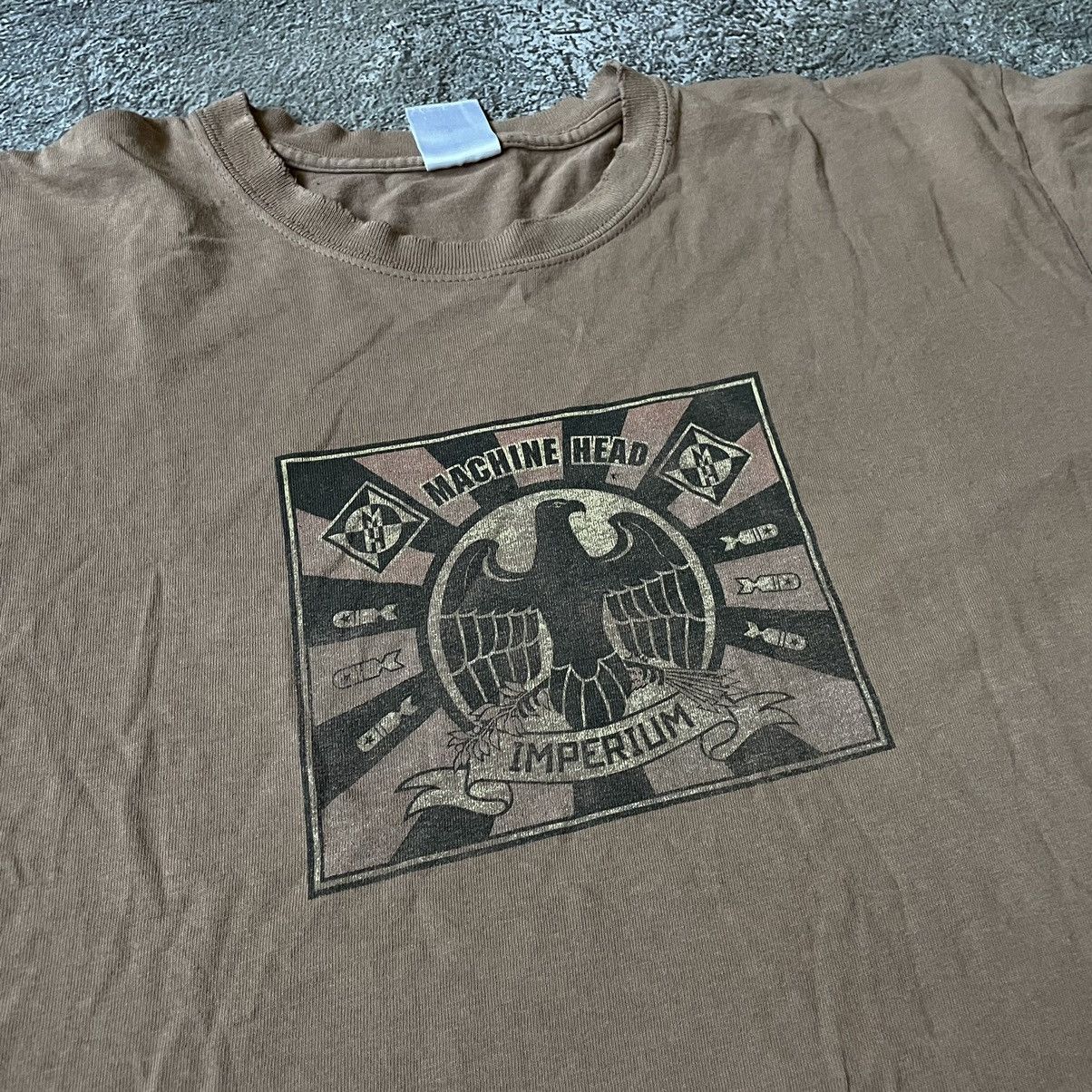 Vintage Vintage Y2K Machine Head Band Tee Sun Faded Grunge Boxy L Size US L / EU 52-54 / 3 - 6 Thumbnail