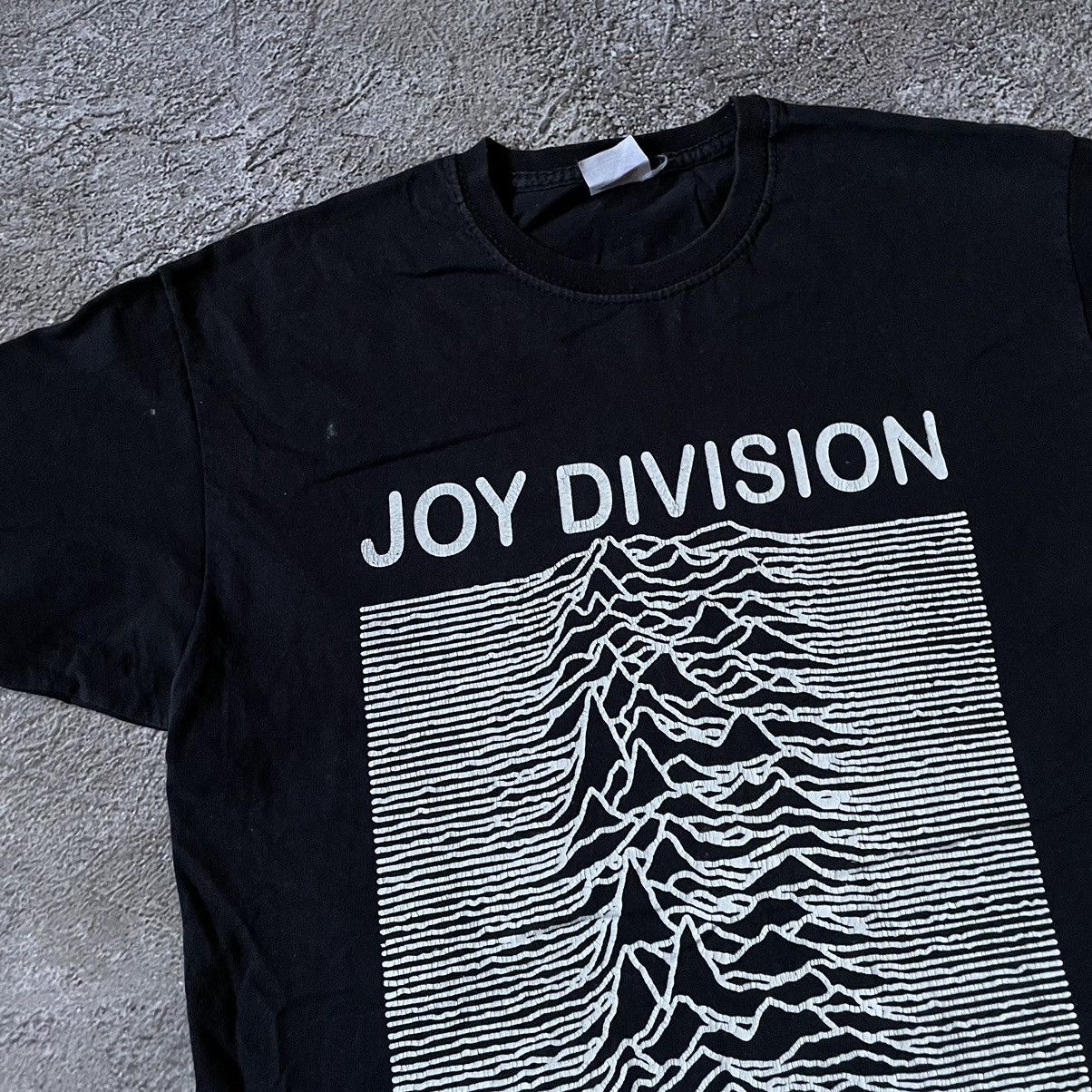 Vintage Vintage Y2K Joy Division Graphic Tee Grunge Band Relaxed S Size US S / EU 44-46 / 1 - 7 Thumbnail