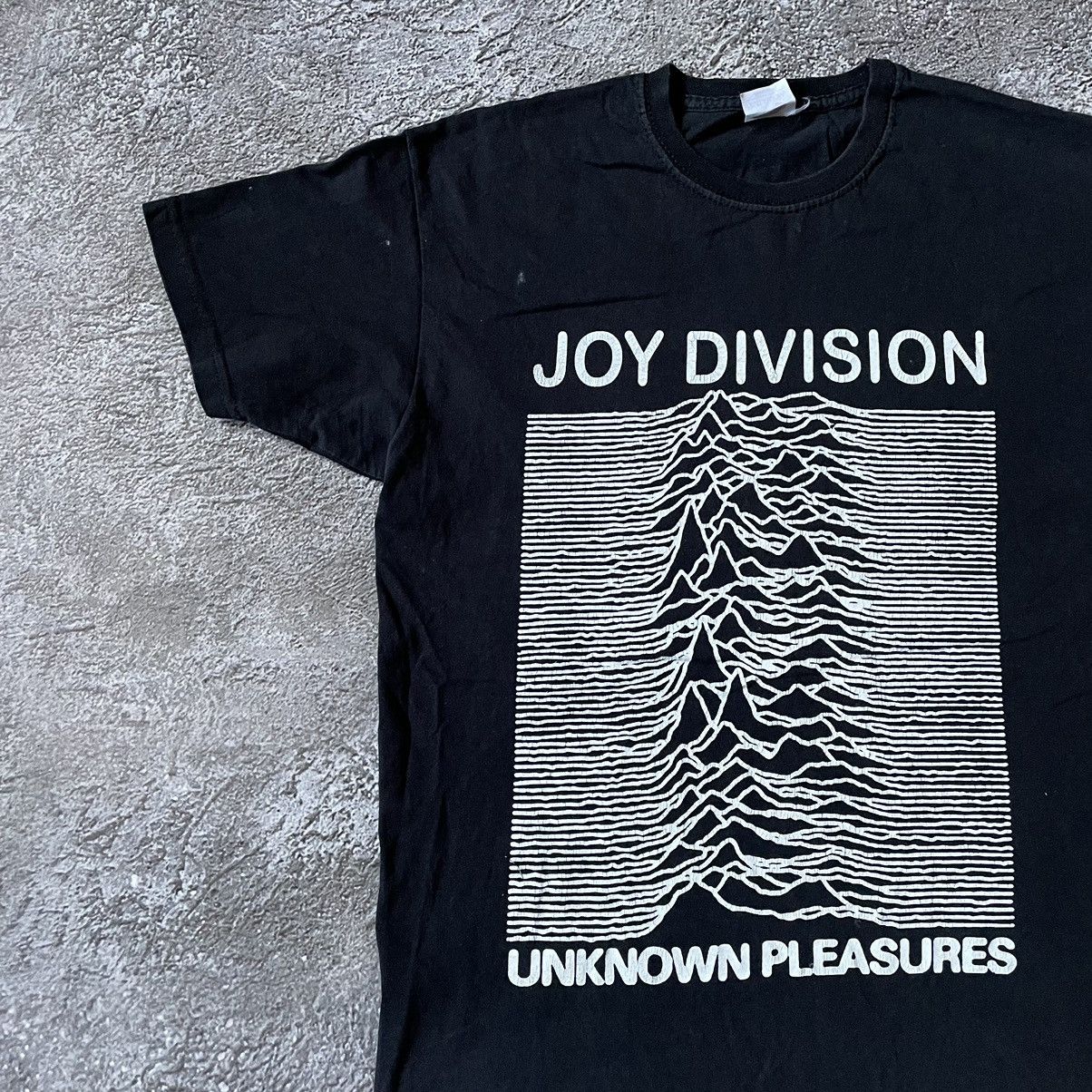 Vintage Vintage Y2K Joy Division Graphic Tee Grunge Band Relaxed S Size US S / EU 44-46 / 1 - 4 Thumbnail