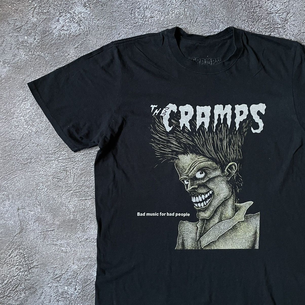 Vintage Vintage Y2K Cramps Band Tee Faded Black Punk Horror Slim L Size US L / EU 52-54 / 3 - 5 Thumbnail