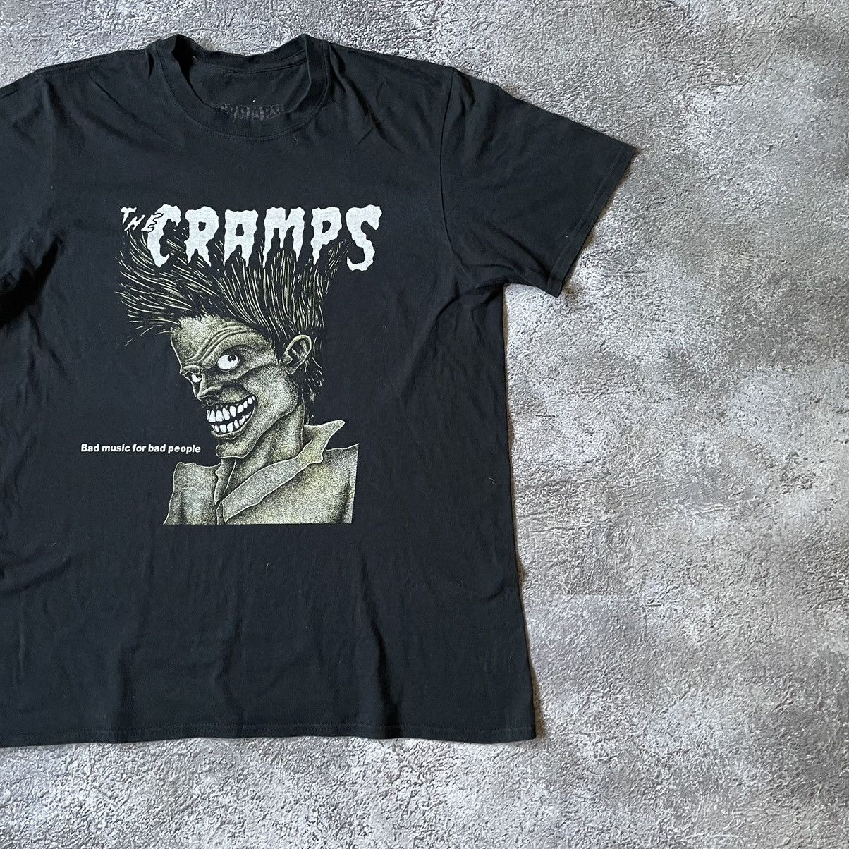 Vintage Vintage Y2K Cramps Band Tee Faded Black Punk Horror Slim L Size US L / EU 52-54 / 3 - 4 Thumbnail