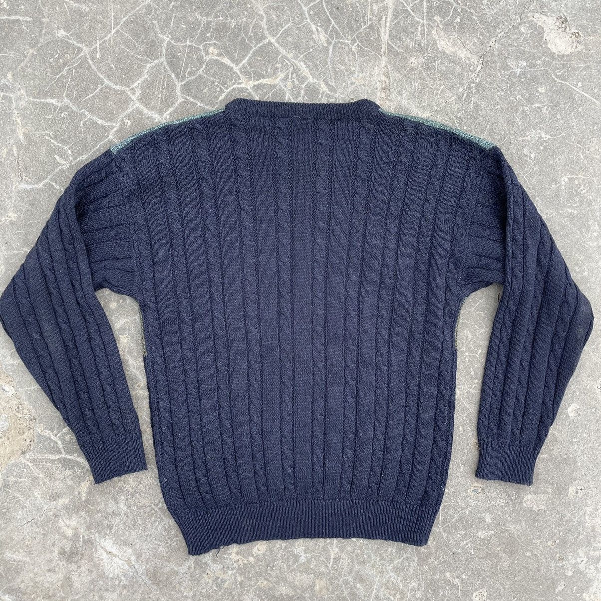 Vintage Vintage Sweater Knit Wool Alaska 90s Streetwear Style USA Size US L / EU 52-54 / 3 - 2 Thumbnail
