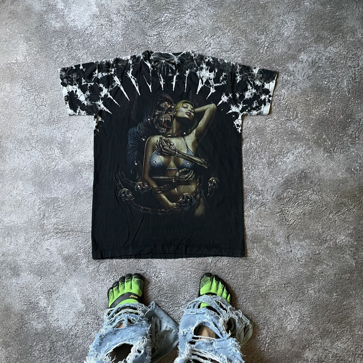 Vintage Vintage Y2K Graphic Tee Dark Abstract Grunge Black Slim M Size US M / EU 48-50 / 2 - 1 Thumbnail