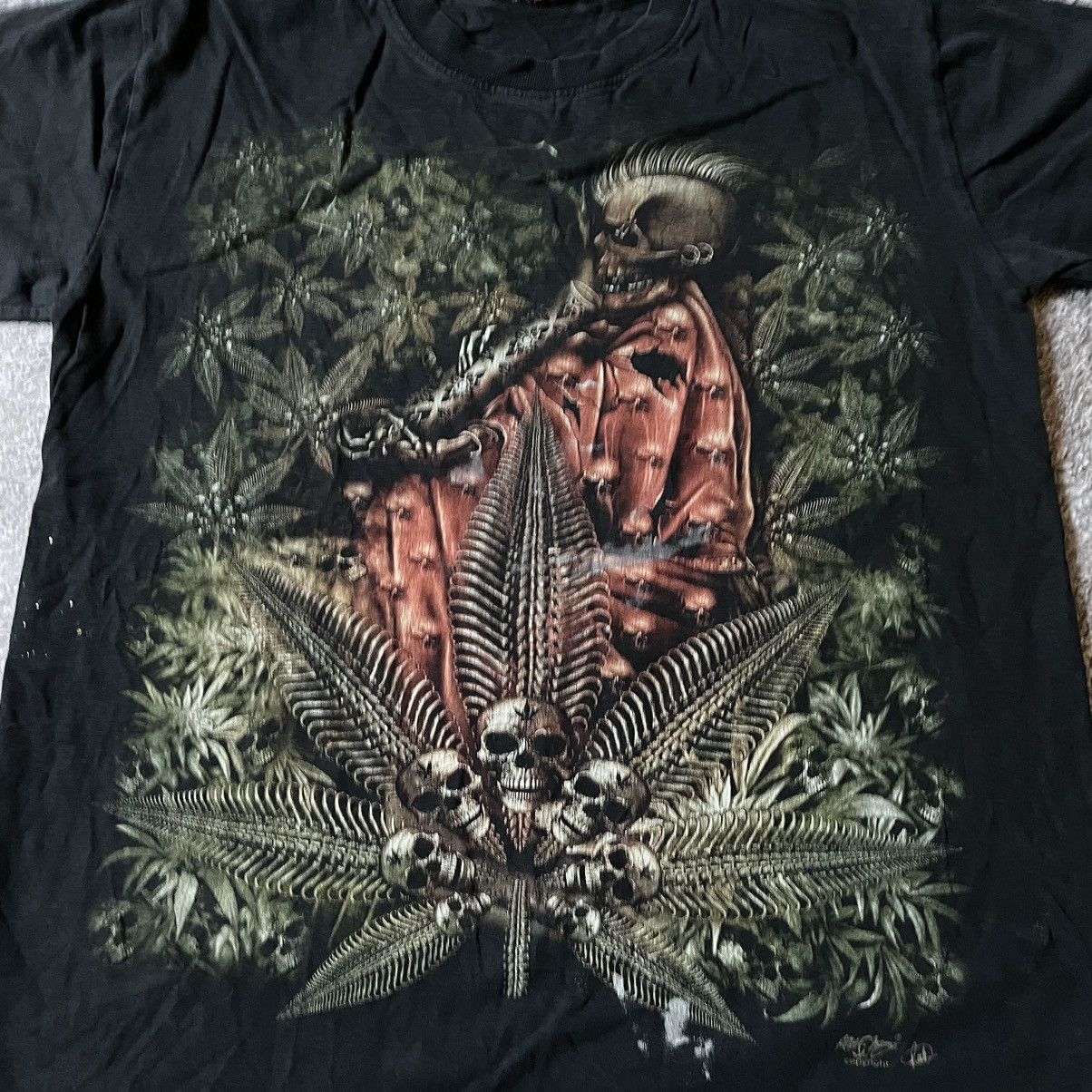 Vintage Vintage Y2K Graphic Tee Weed Face Abstract Goth Bleached M Size US M / EU 48-50 / 2 - 5 Thumbnail