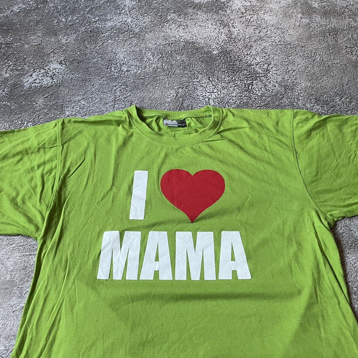 Vintage Vintage Y2K Lime Green Graphic Tee I Love Mama Slogan XL Size US XL / EU 56 / 4 - 5 Thumbnail