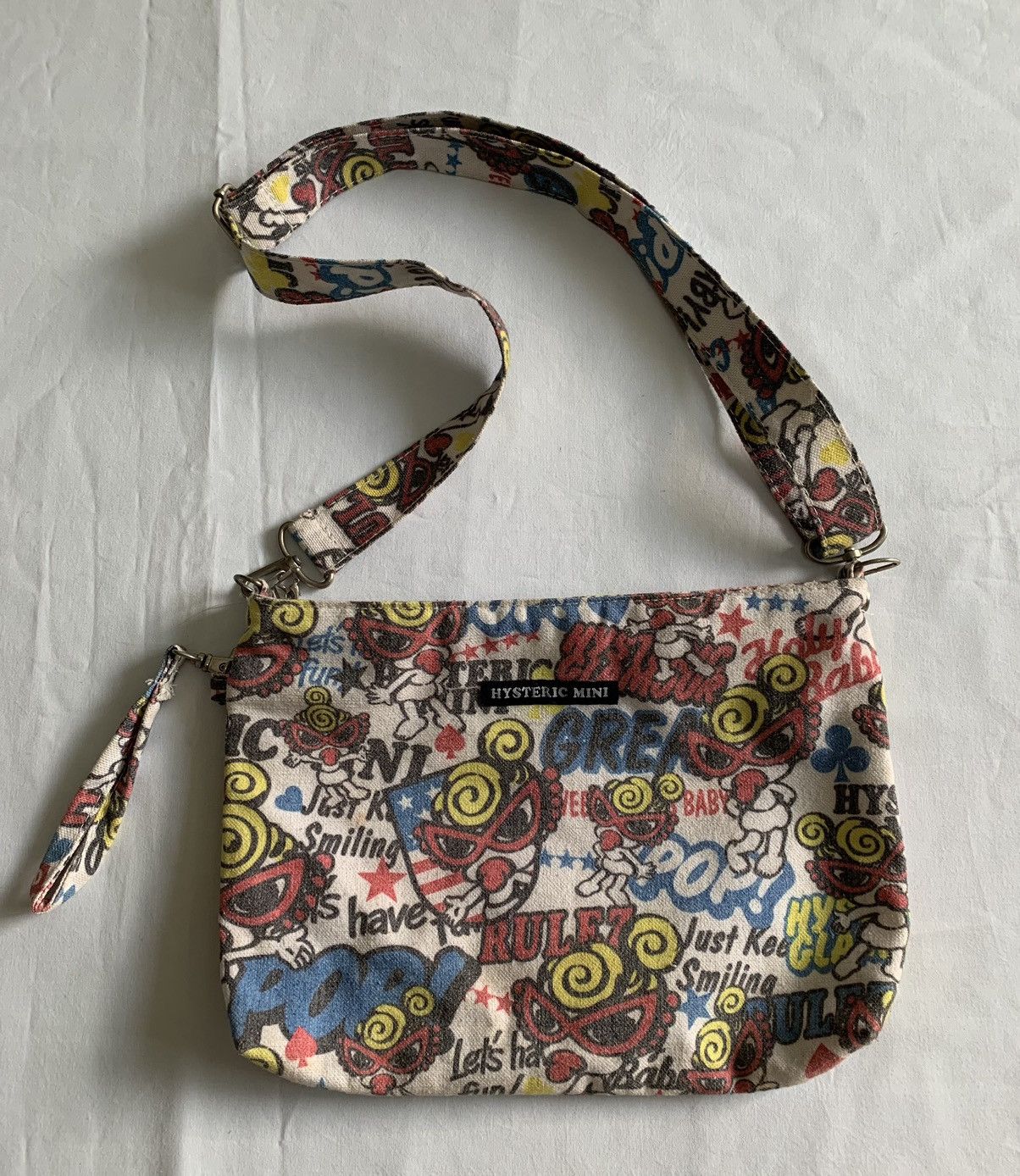 Hysteric Glamour RARE🔥HYSTERIC GLAMOUR OVERPRINT SLING BAG Size ONE SIZE - 1 Thumbnail
